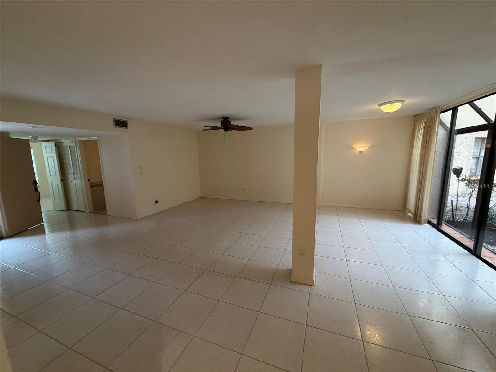 Condominium at 1117 SALERNO CT #1117, ORLANDO, photo 5 of 18