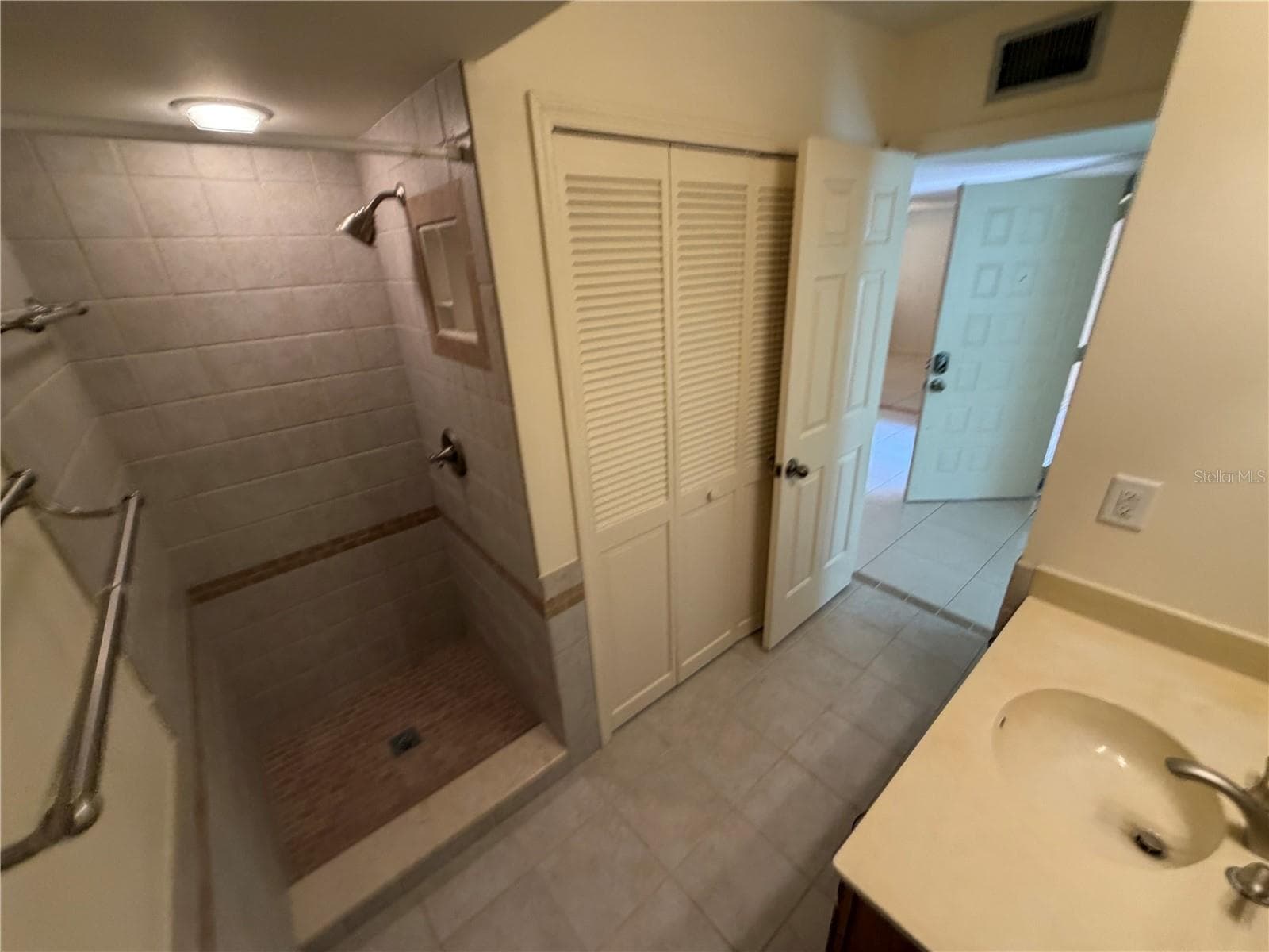 Condominium at 1117 SALERNO CT #1117, ORLANDO, photo 13 of 18