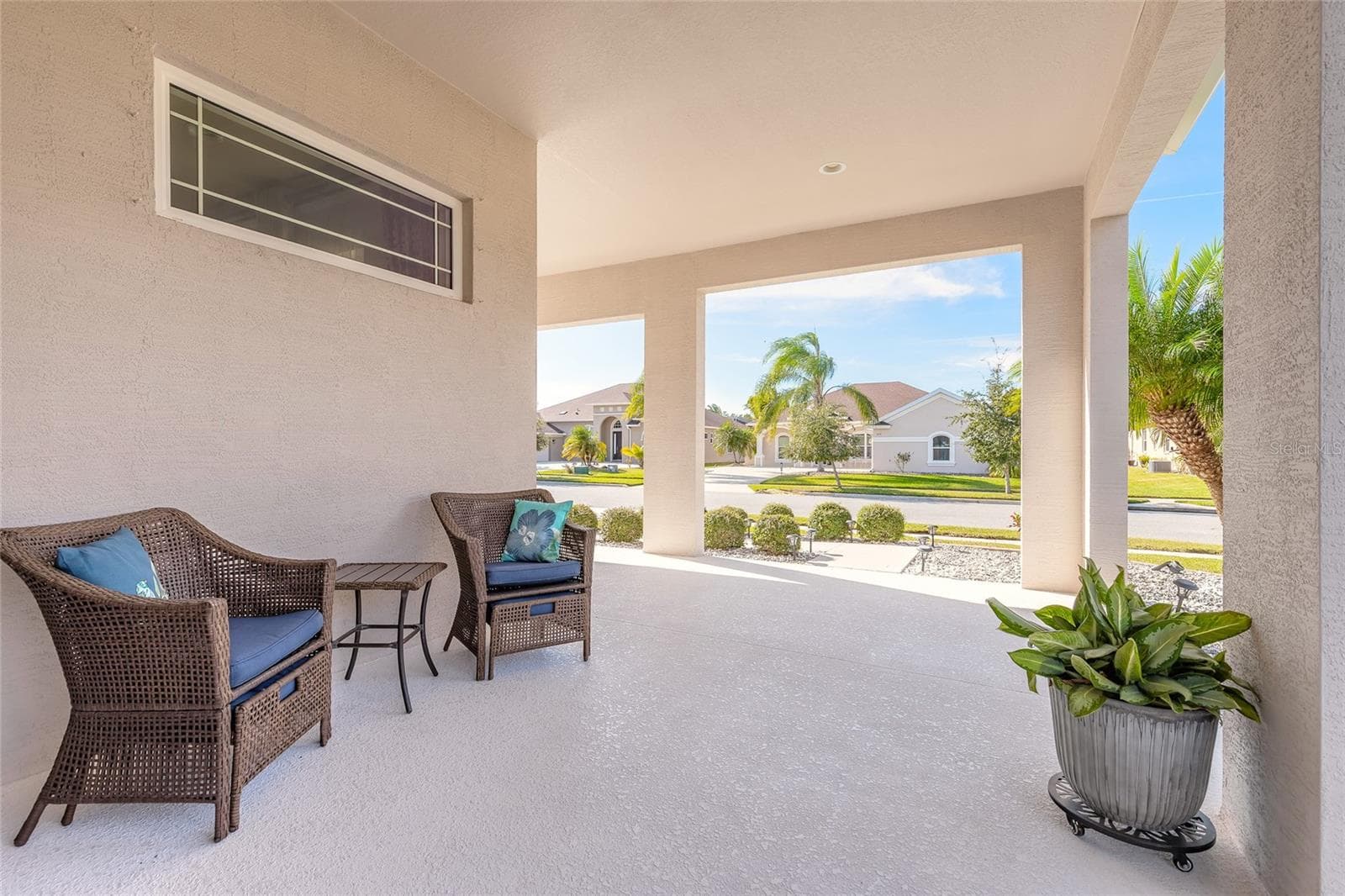 Single Family Residence at 527 LUNA BELLA LN, NEW SMYRNA BEACH, photo 6 of 56