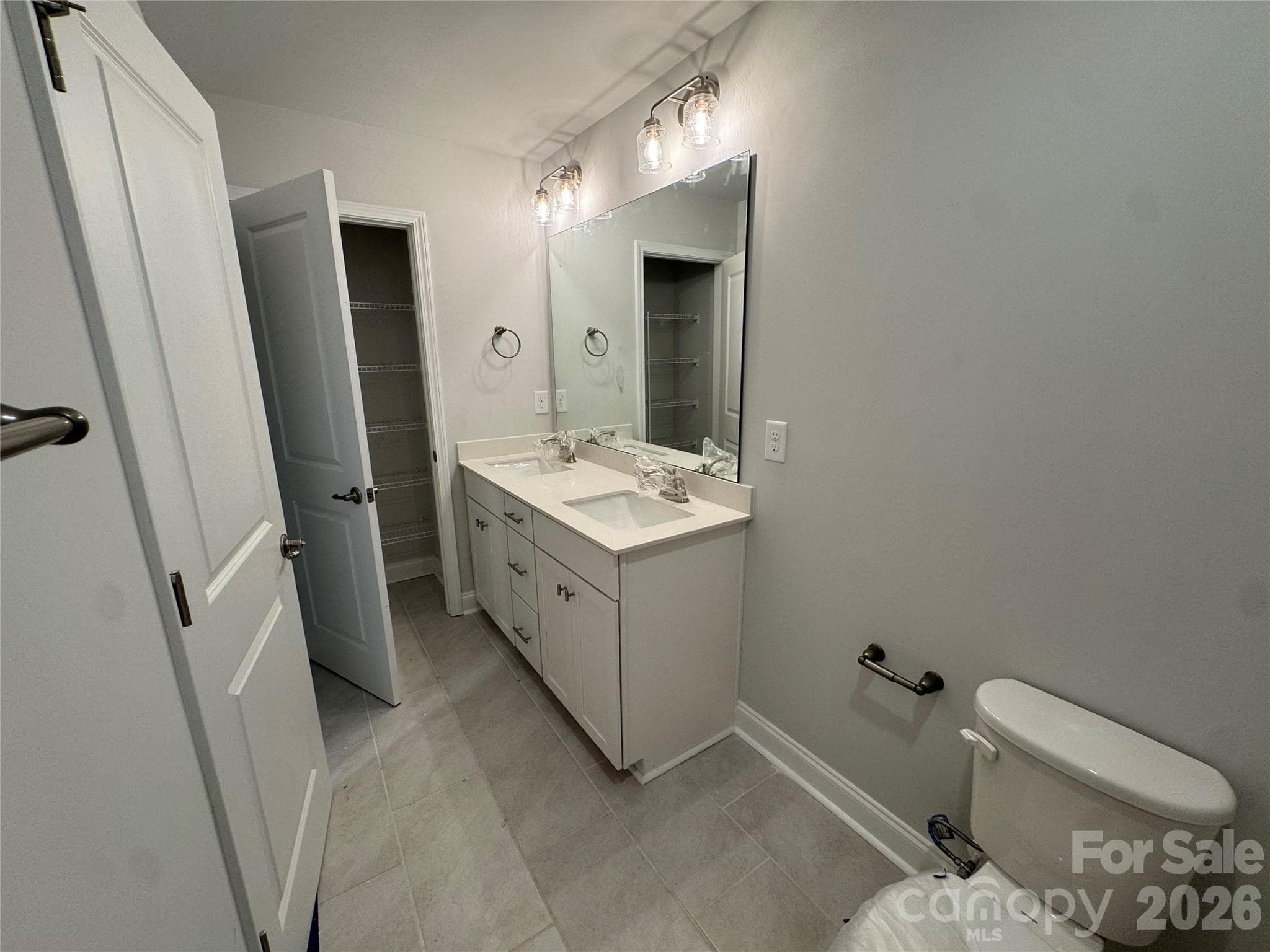 Single Family Residence at 1570 Autumn Lane, York, photo 24 of 70