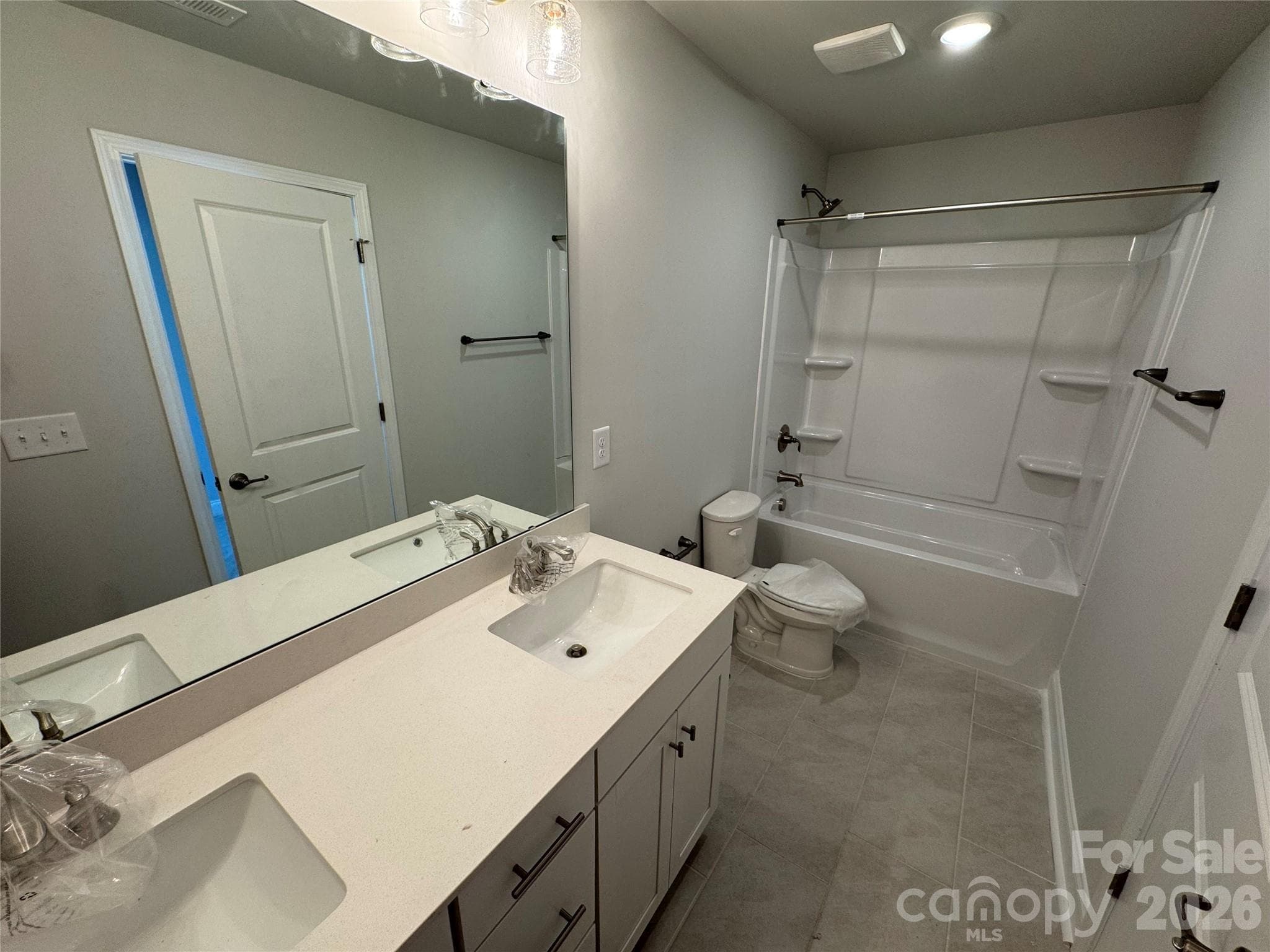 Single Family Residence at 1570 Autumn Lane, York, photo 26 of 70