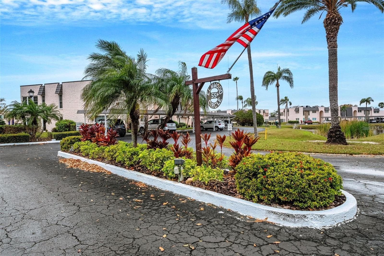 Entrance into Elmwood Circle - 112 ELMWOOD CIR #112, SEMINOLE
