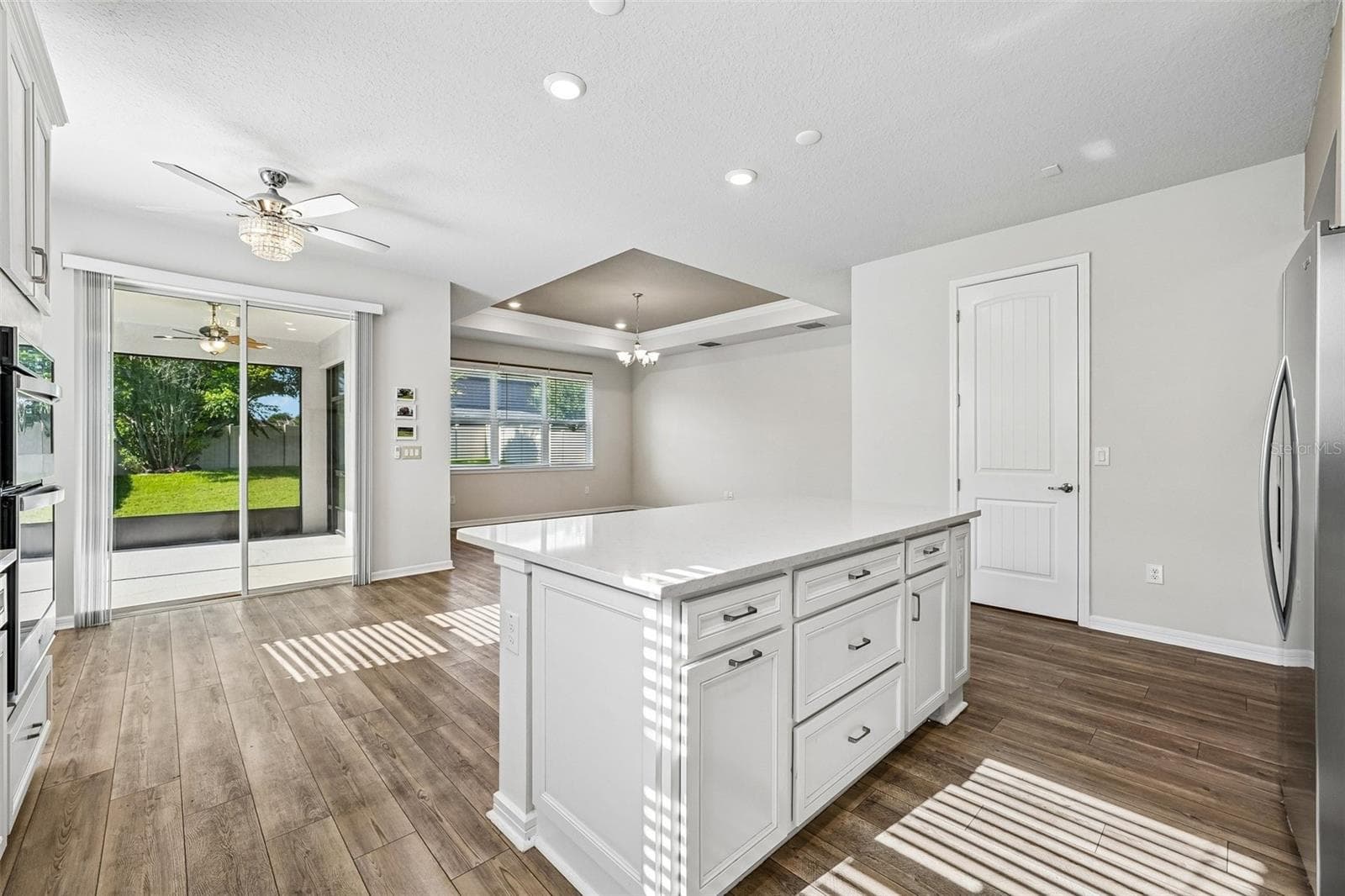 Single Family Residence at 4613 DOVER BLUFF CT, VALRICO, photo 10 of 27