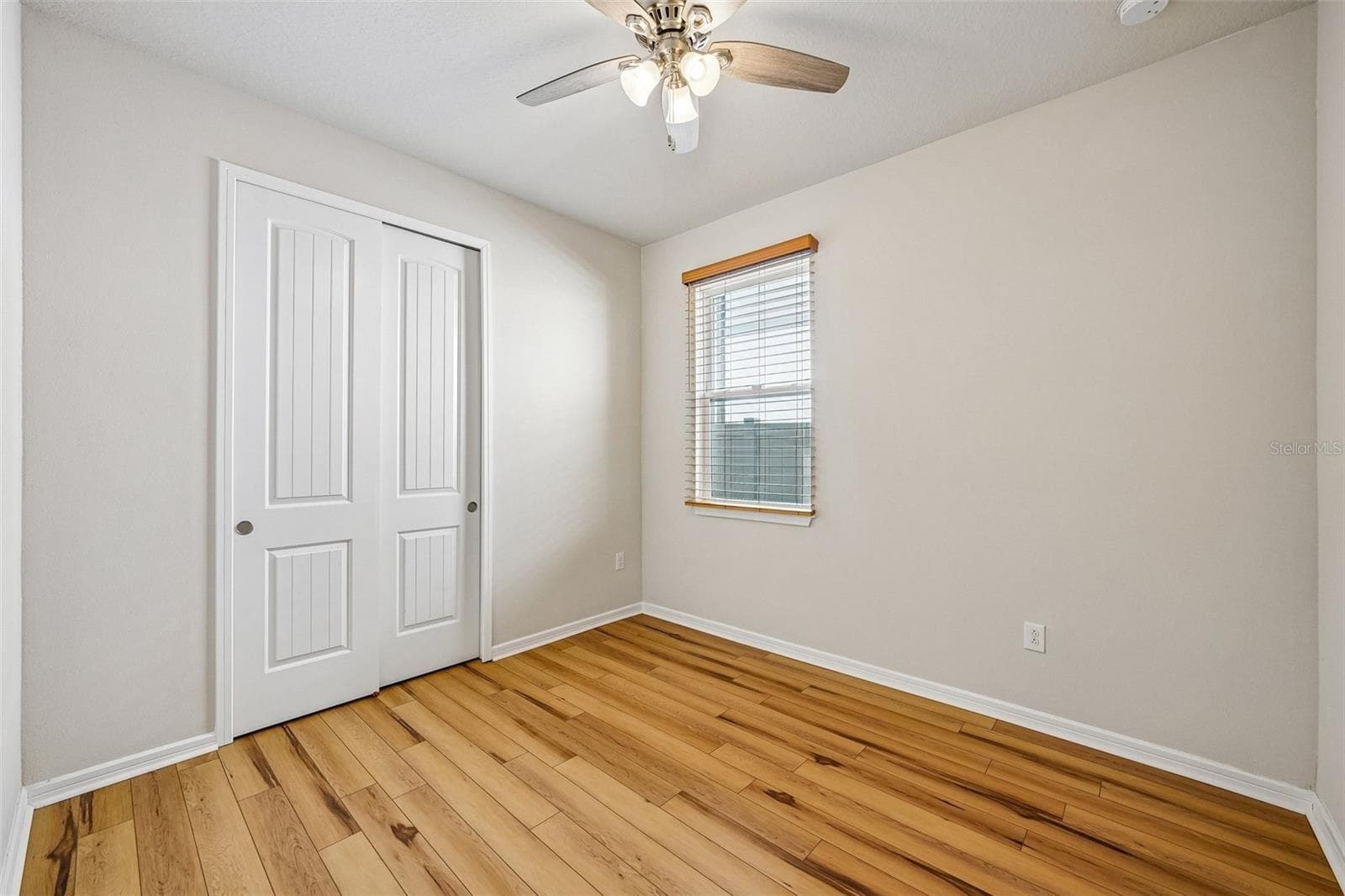 Single Family Residence at 4613 DOVER BLUFF CT, VALRICO, photo 15 of 27