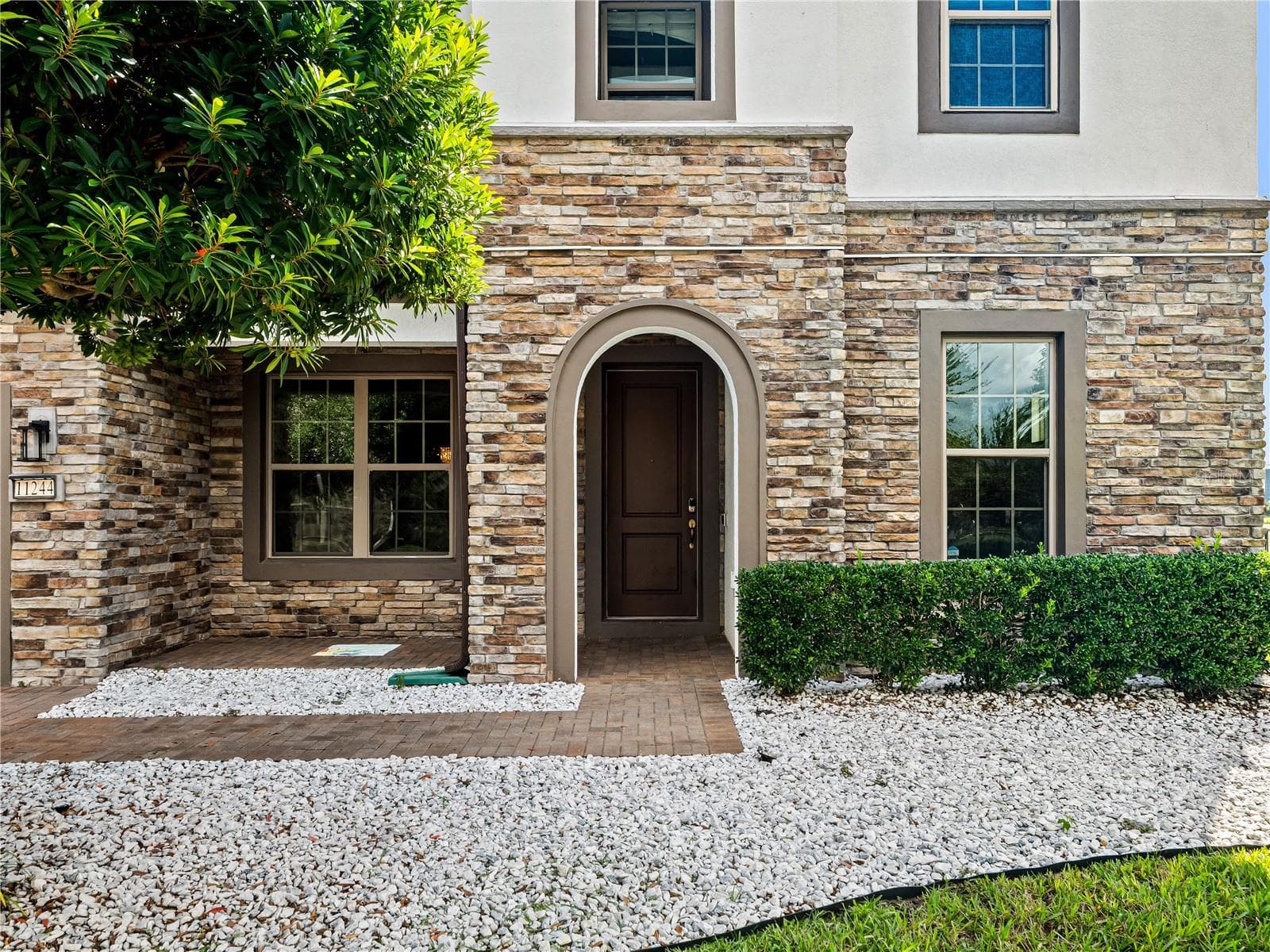 Single Family Residence at 11244 LEMON LK, ORLANDO, photo 4 of 91