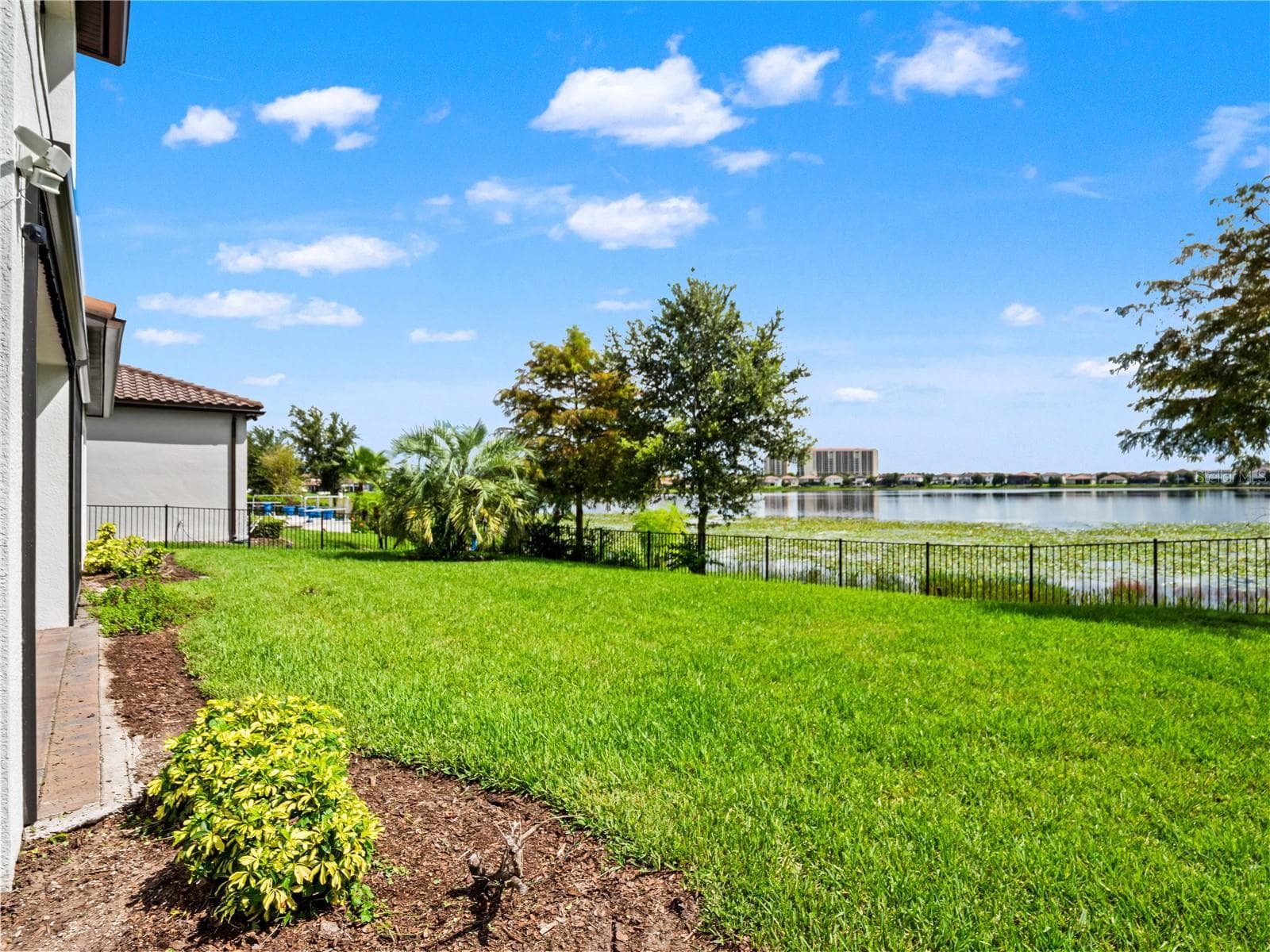 Backyard with Water Views - 11244 LEMON LK, ORLANDO