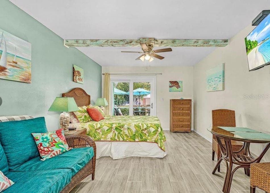 TURTLE ROOM - 3226 STRINGFELLOW RD, ST JAMES CITY