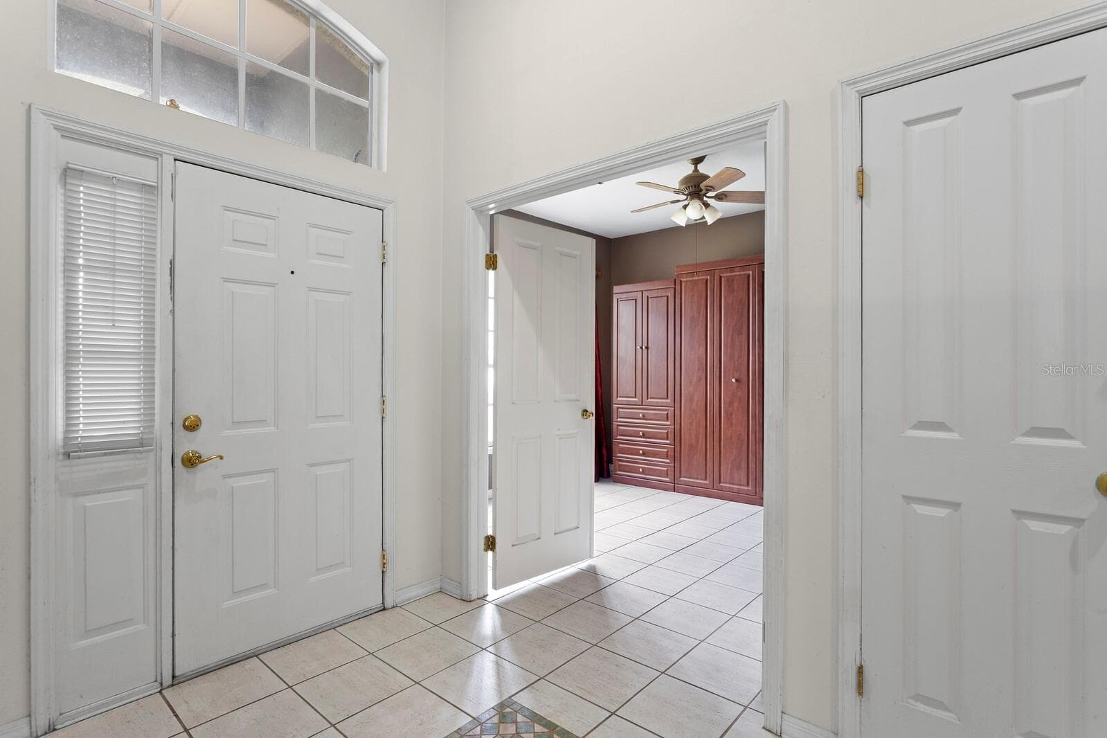 Single Family Residence at 10420 SPRINGROSE DR, TAMPA, photo 7 of 30