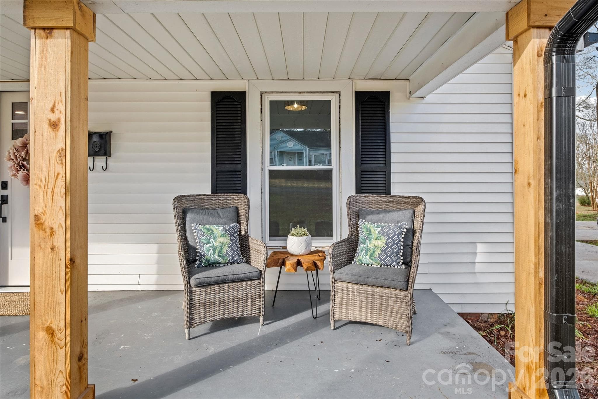 Single Family Residence at 691 Gibson Drive NW, Concord, photo 2 of 29