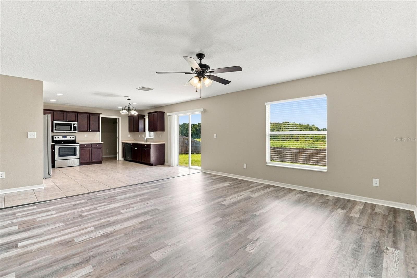 Single Family Residence at 5123 CELLO WOOD LN, WESLEY CHAPEL, photo 13 of 42