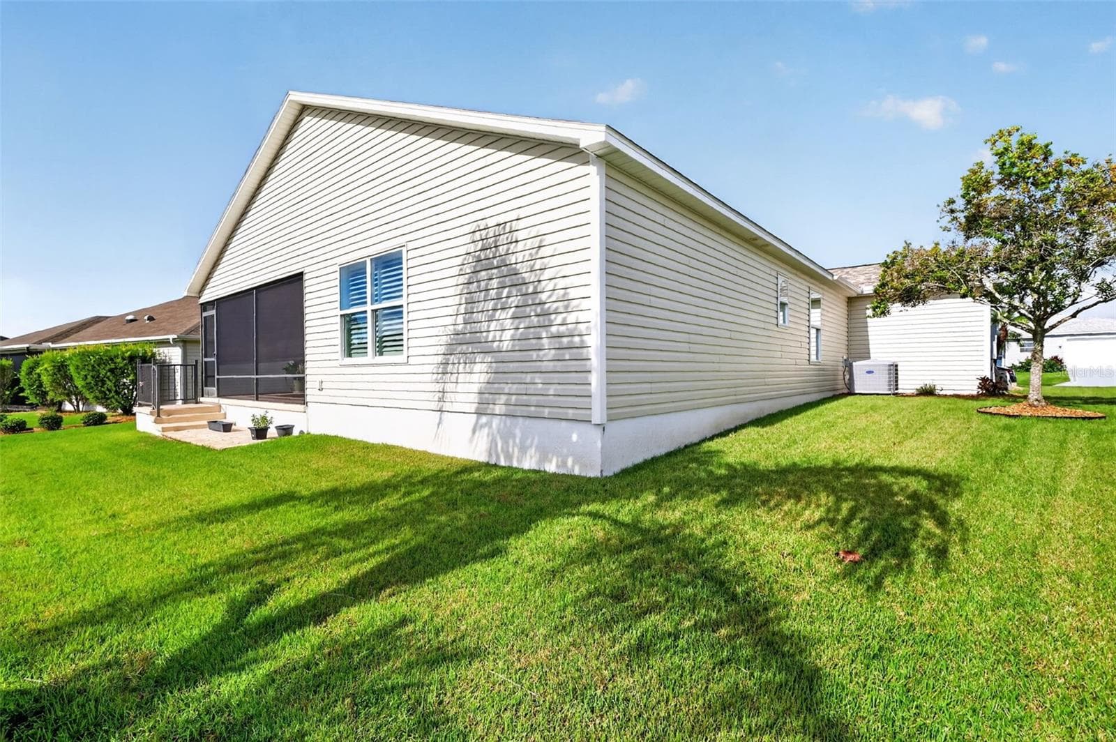 Single Family Residence at 3305 FINK ST, THE VILLAGES, photo 34 of 38