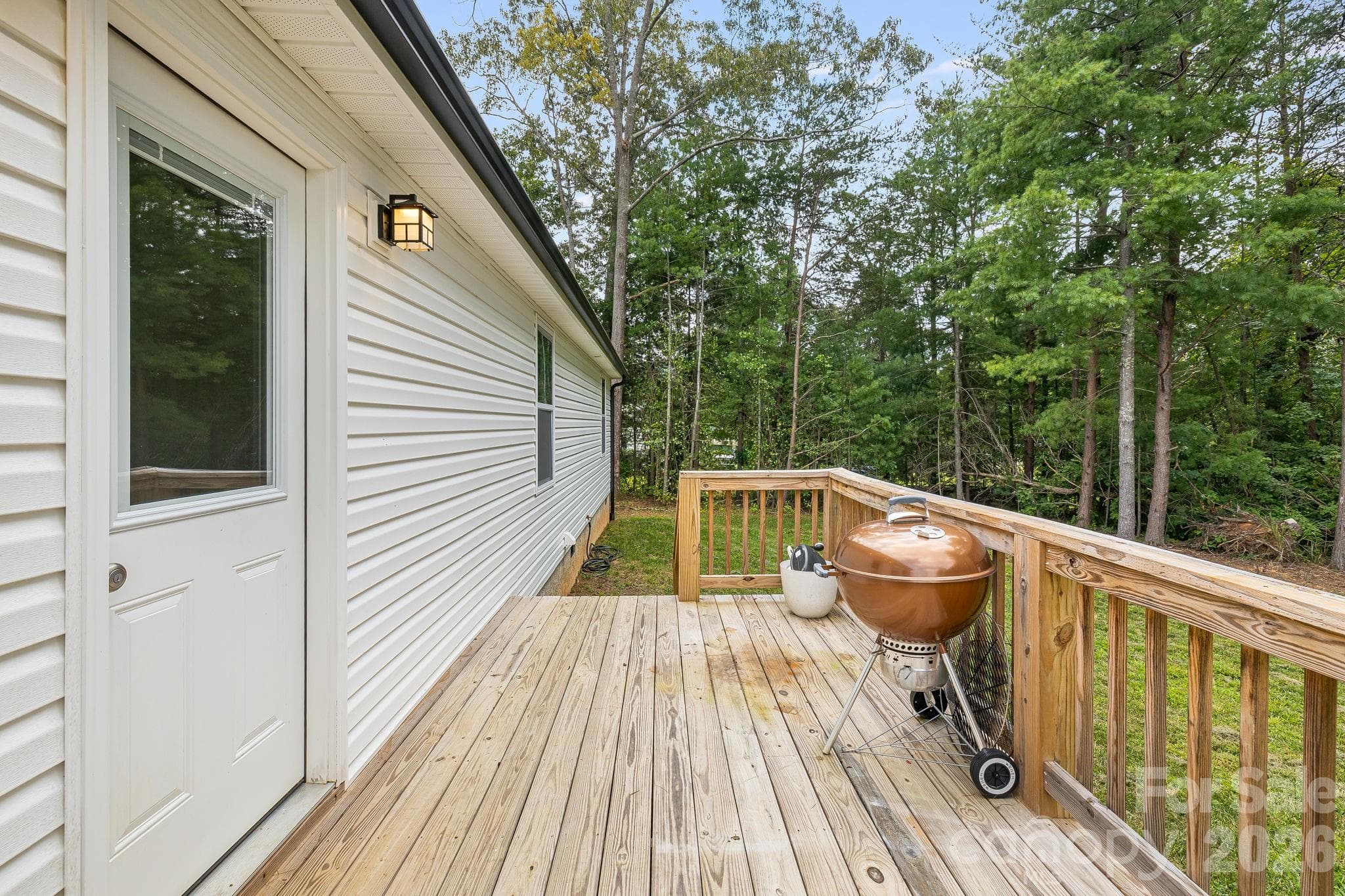 Single Family Residence at 398 Point Hope Lane, Hendersonville, photo 34 of 38