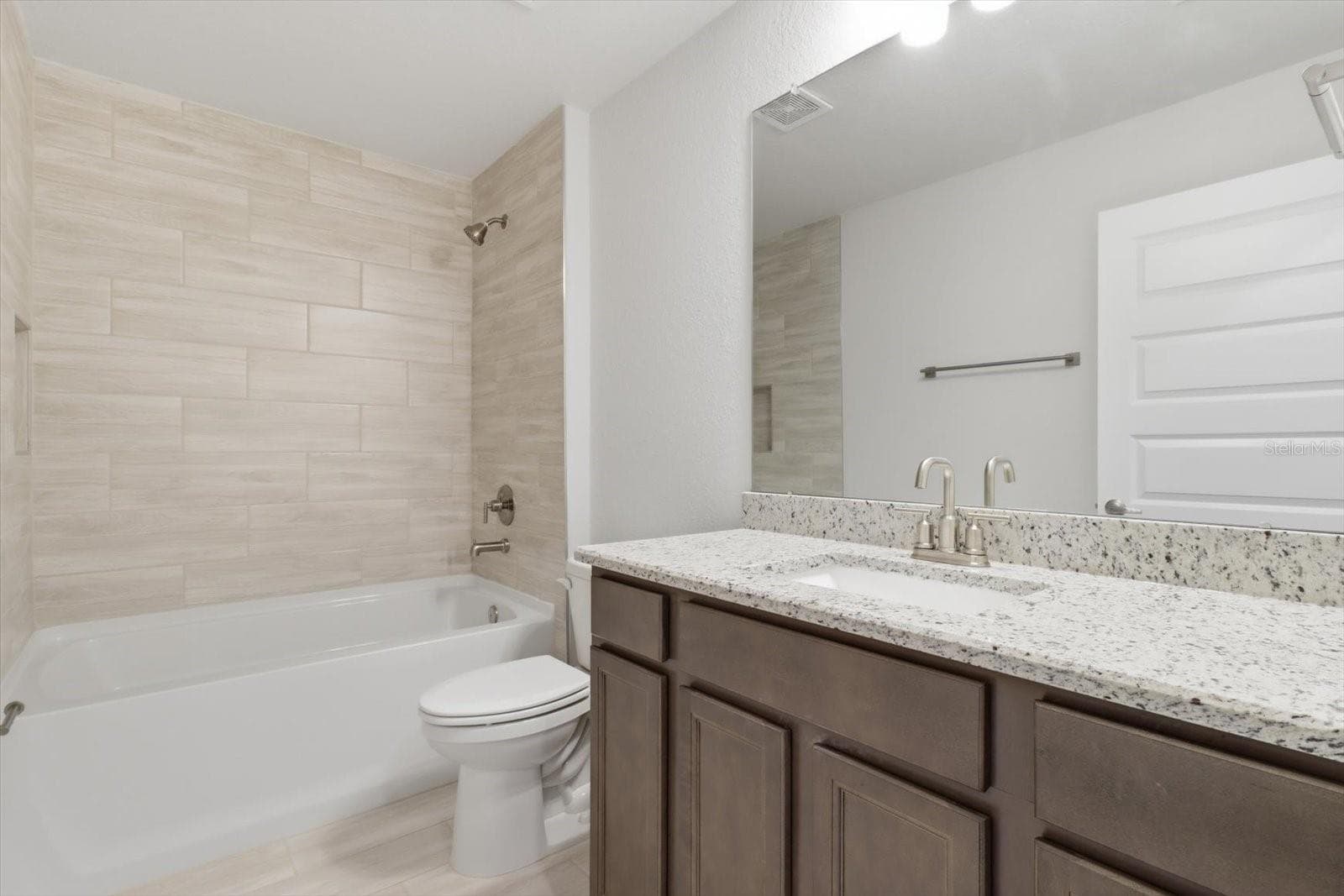 Single Family Residence at 336 W REXFORD DR, BEVERLY HILLS, photo 32 of 53