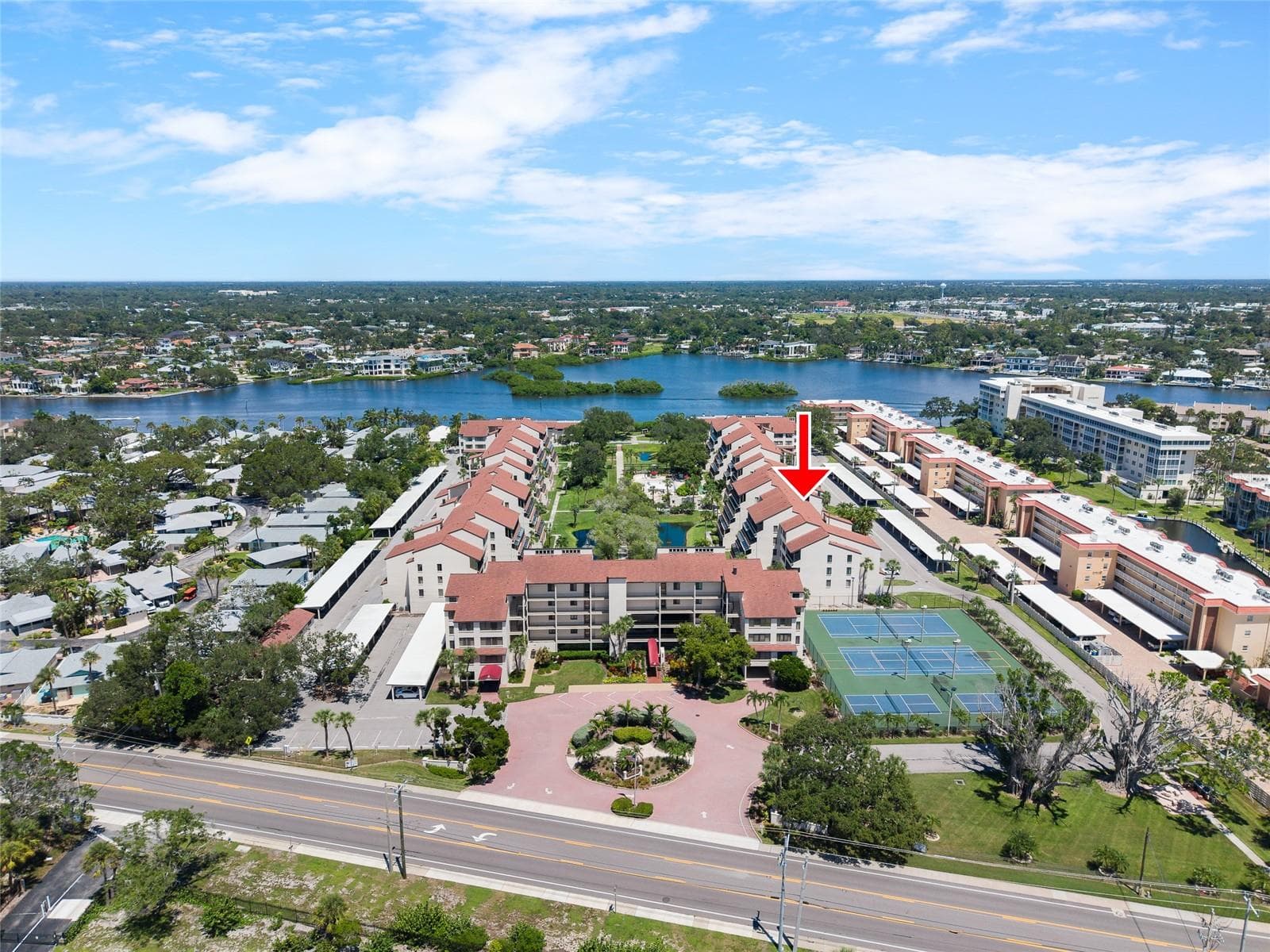 Condominium at 6265 MIDNIGHT PASS RD #102, SARASOTA, photo 3 of 36