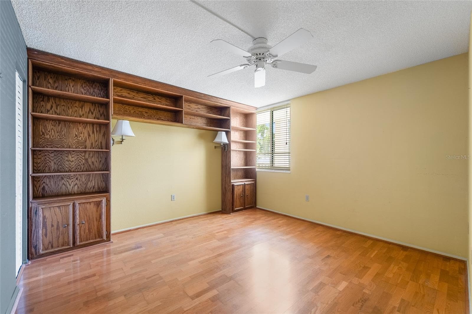 Condominium at 6265 MIDNIGHT PASS RD #102, SARASOTA, photo 16 of 36