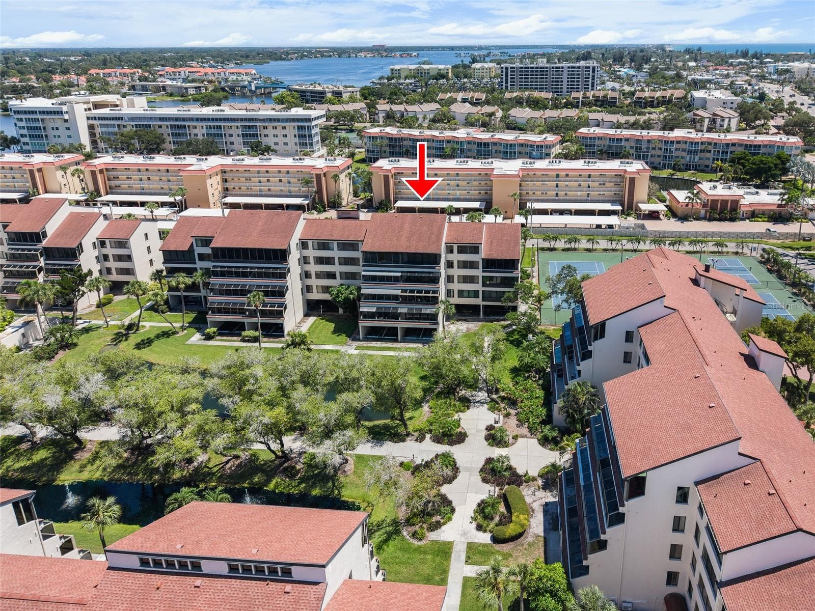 Condominium at 6265 MIDNIGHT PASS RD #102, SARASOTA, photo 27 of 36