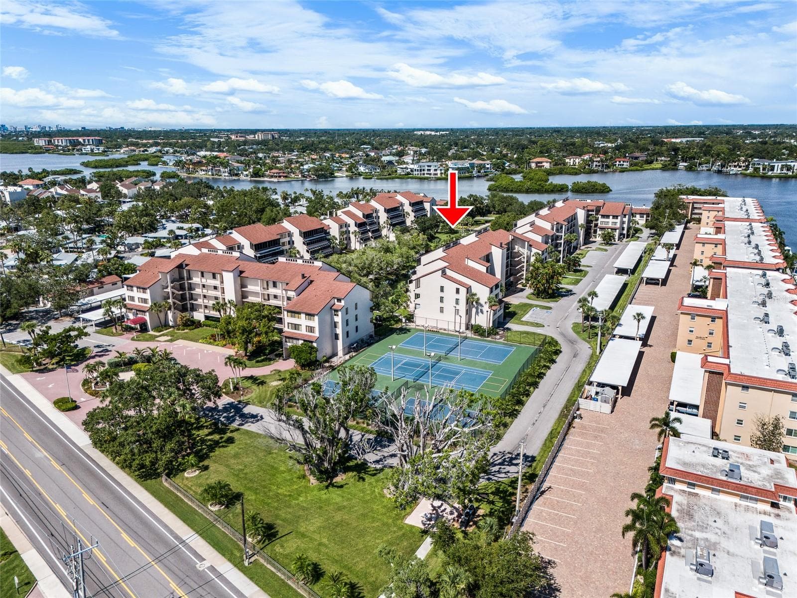 Condominium at 6265 MIDNIGHT PASS RD #102, SARASOTA, photo 28 of 36
