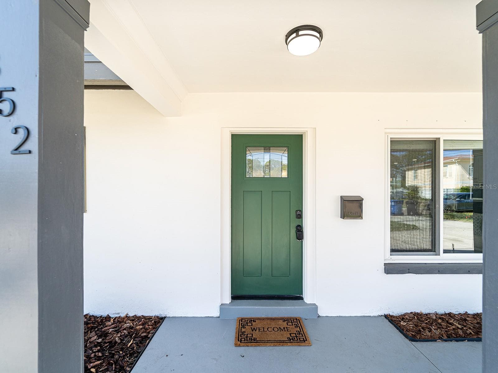 Single Family Residence at 352 79TH AVE NE, ST PETERSBURG, photo 4 of 39