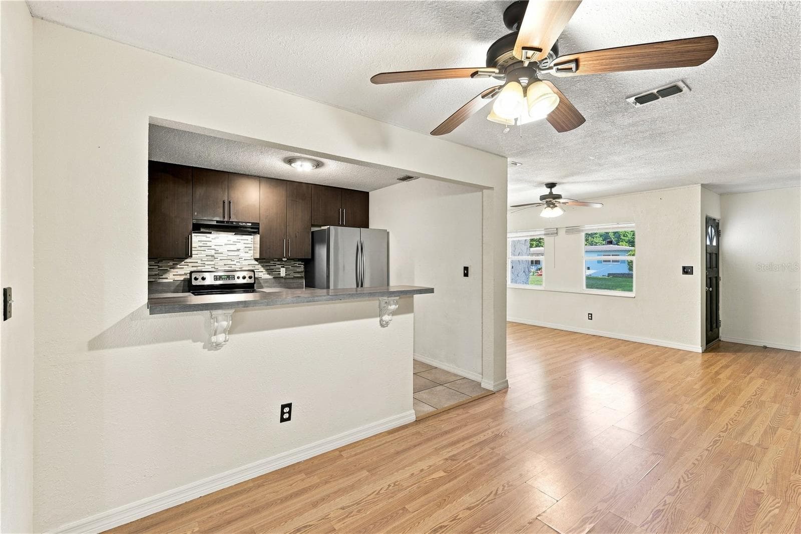 Single Family Residence at 3410 CALUMET DR, ORLANDO, photo 5 of 31