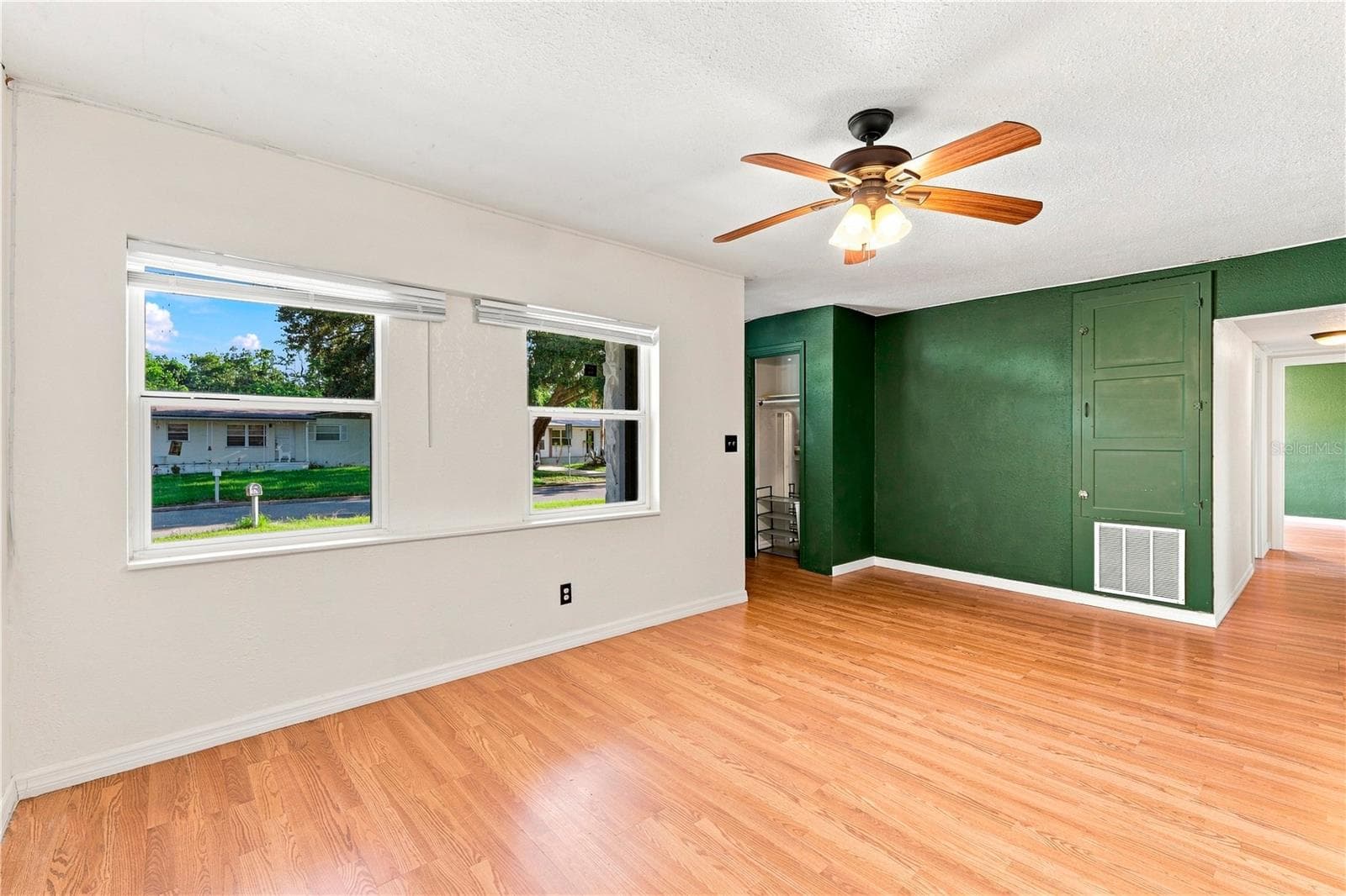 Single Family Residence at 3410 CALUMET DR, ORLANDO, photo 6 of 31