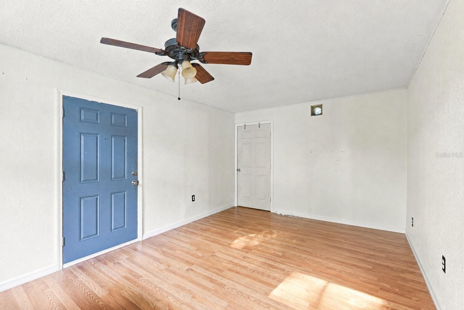 Single Family Residence at 3410 CALUMET DR, ORLANDO, photo 8 of 31