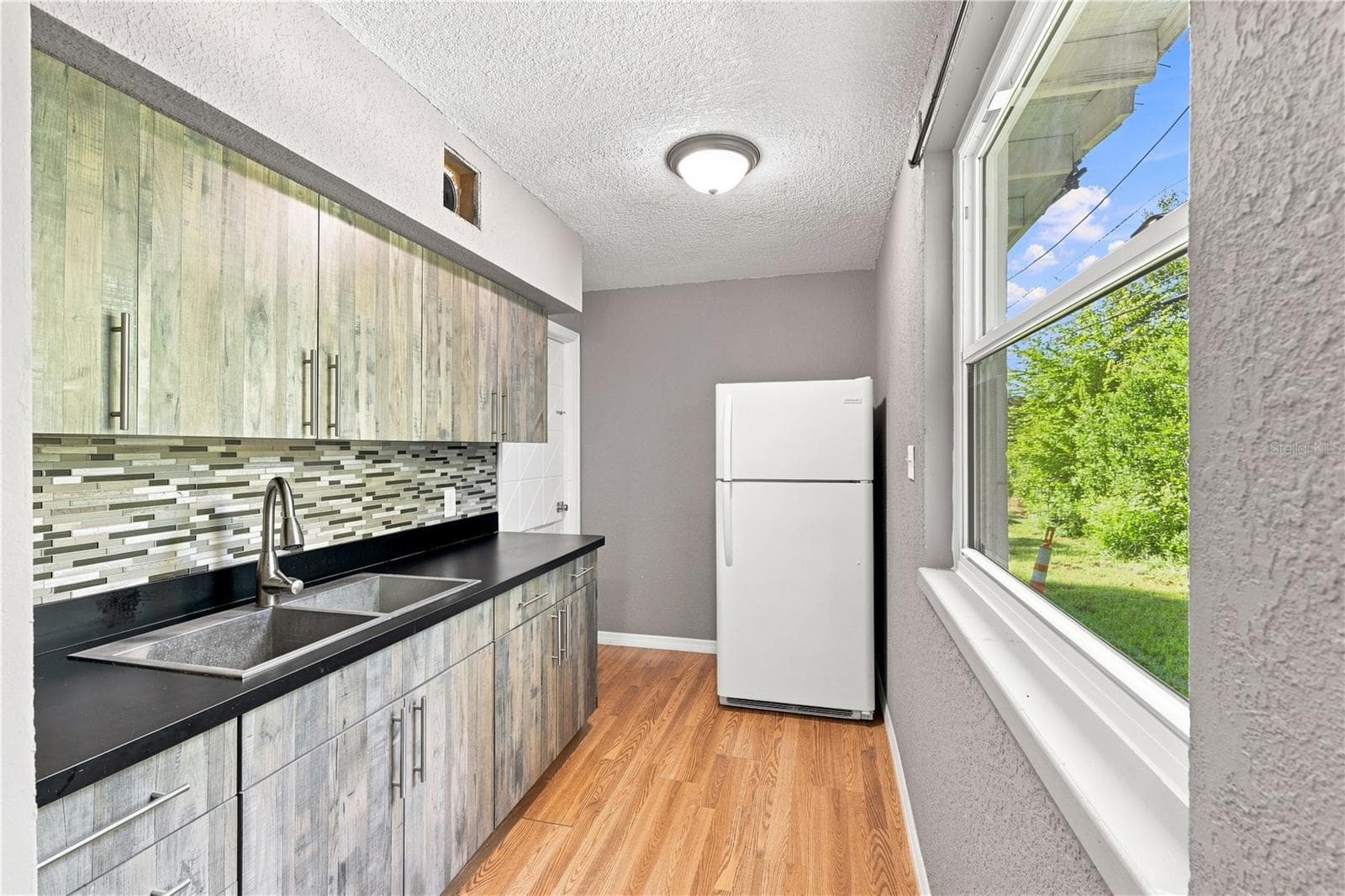 secondary kitchen - 3410 CALUMET DR, ORLANDO