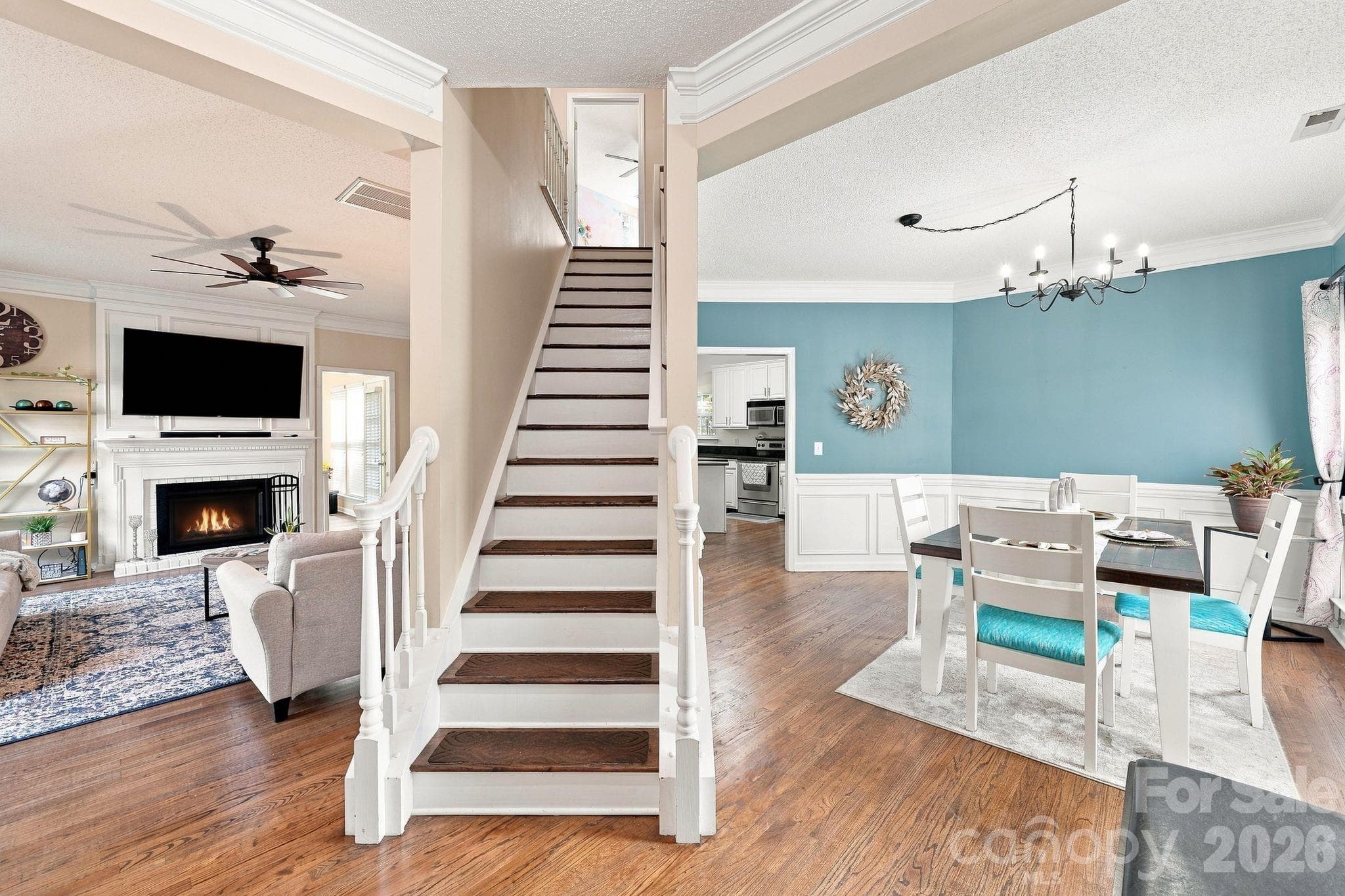 Single Family Residence at 104 Oak Grove Court, Fort Mill, photo 6 of 48