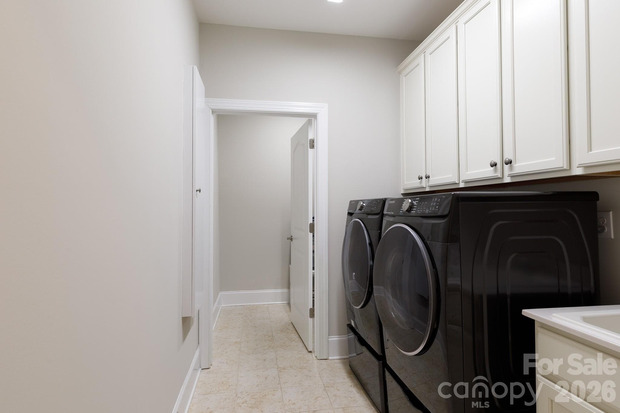Single Family Residence at 399 Quinby Way, Rock Hill, photo 19 of 45