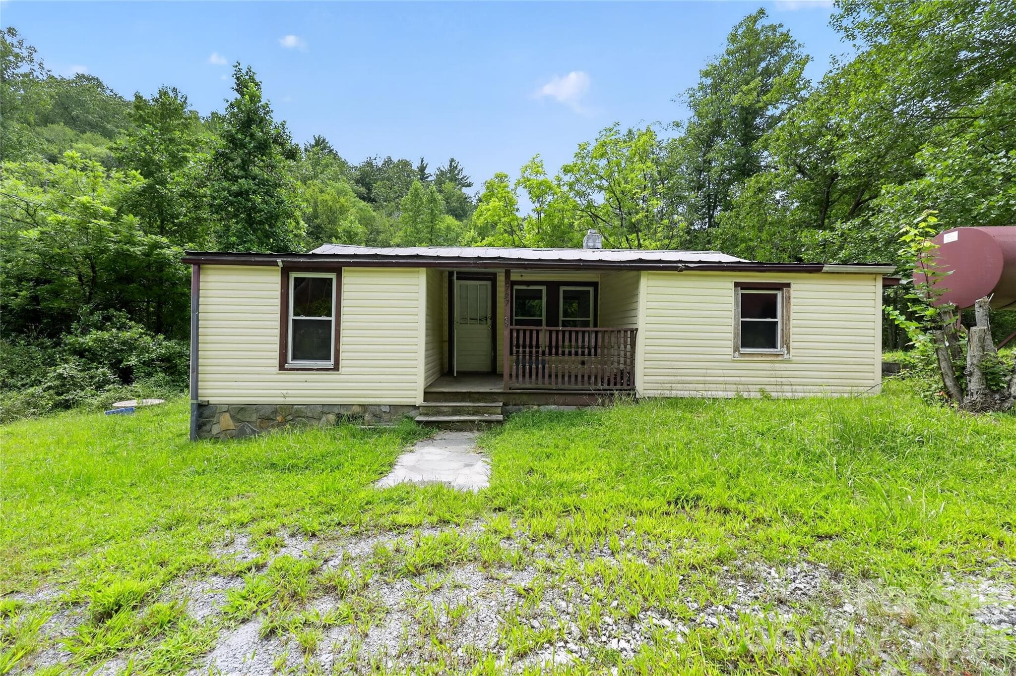 2797 HT Road