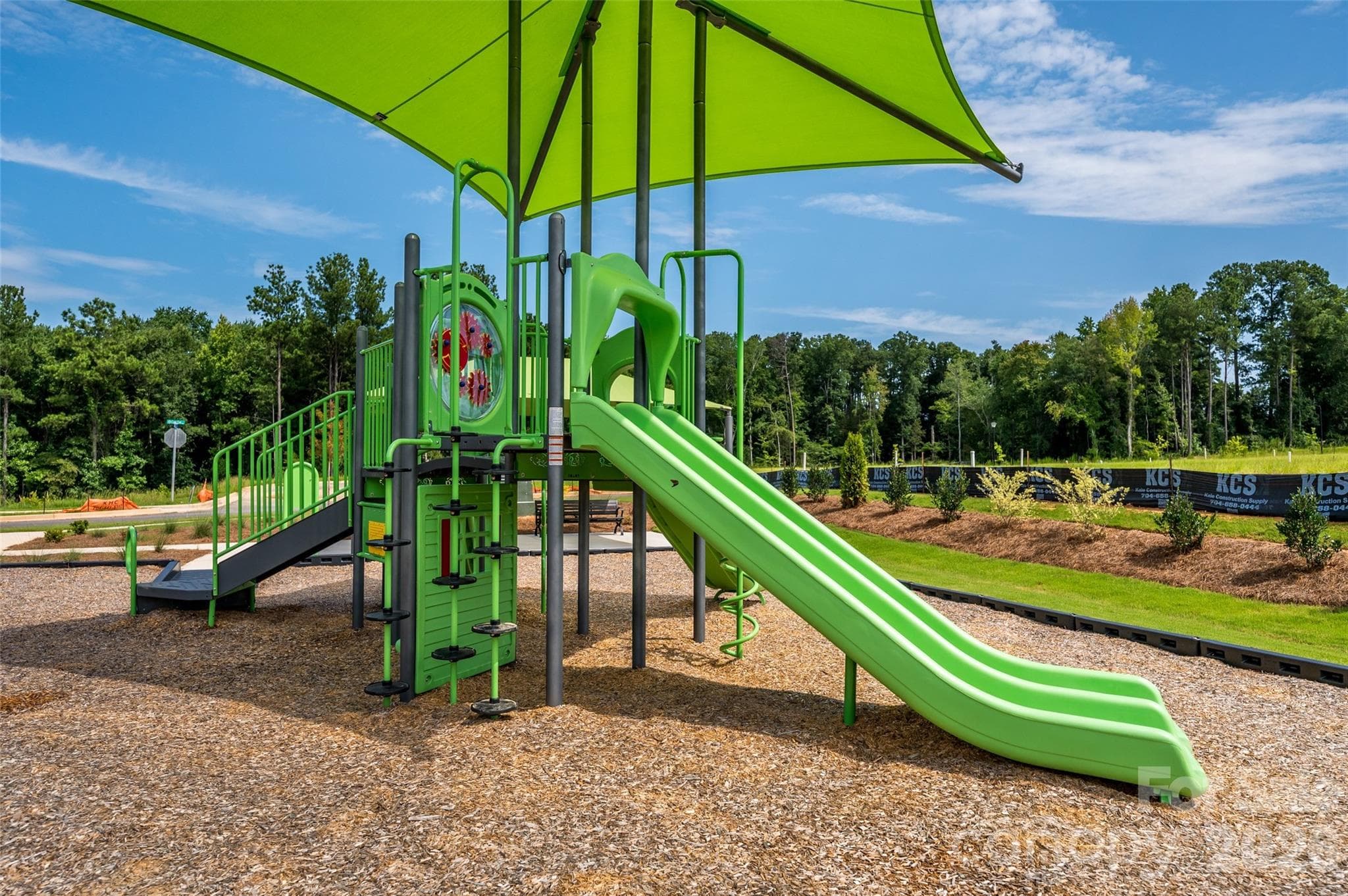 Hardy Pond's Community Playground - 558 Cape Cod Way, Rock Hill