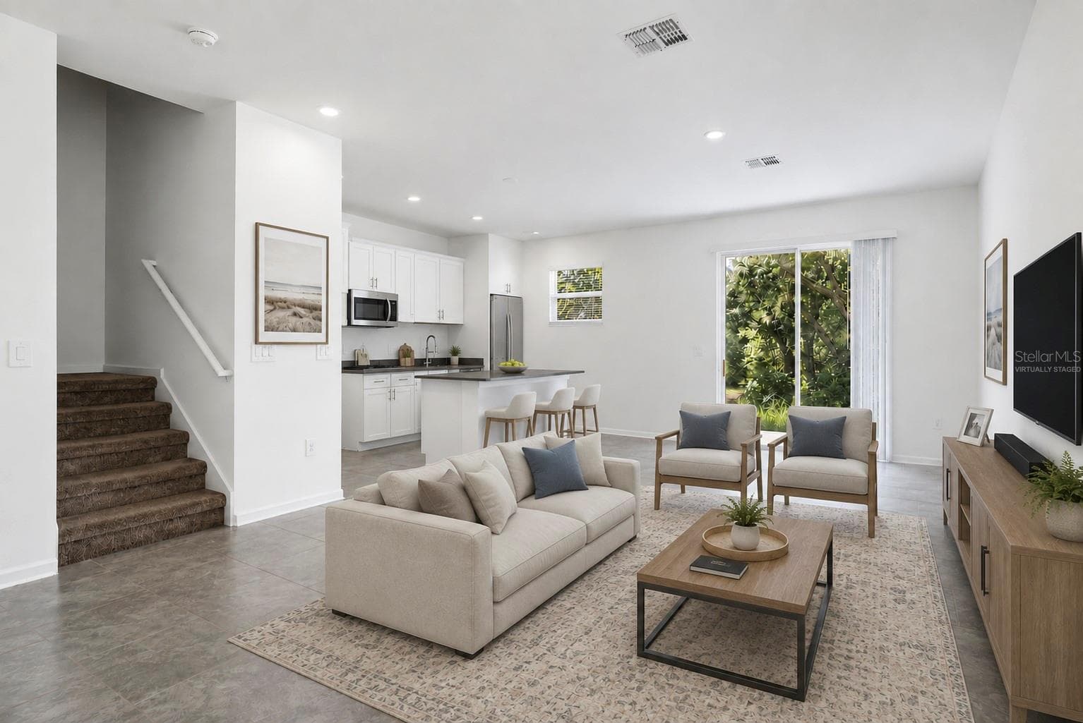 Virtually Staged - 7424 STONE CREEK TRL, KISSIMMEE