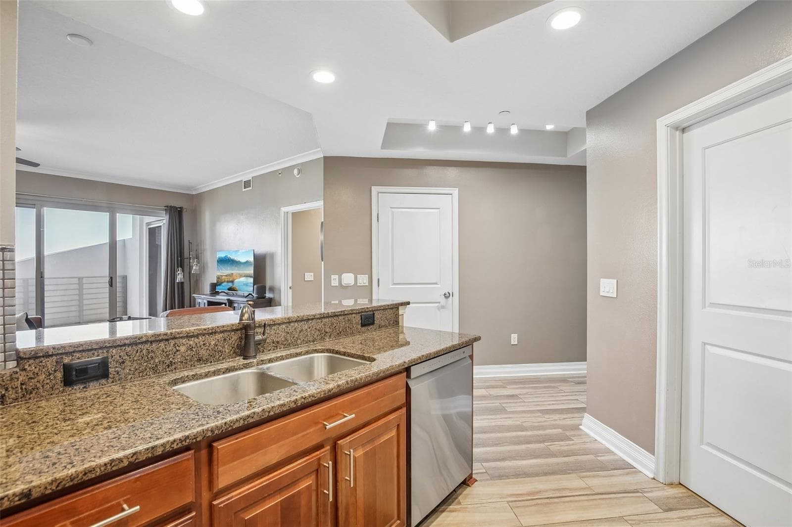 Condominium at 1209 E CUMBERLAND AVE #603, TAMPA, photo 19 of 45