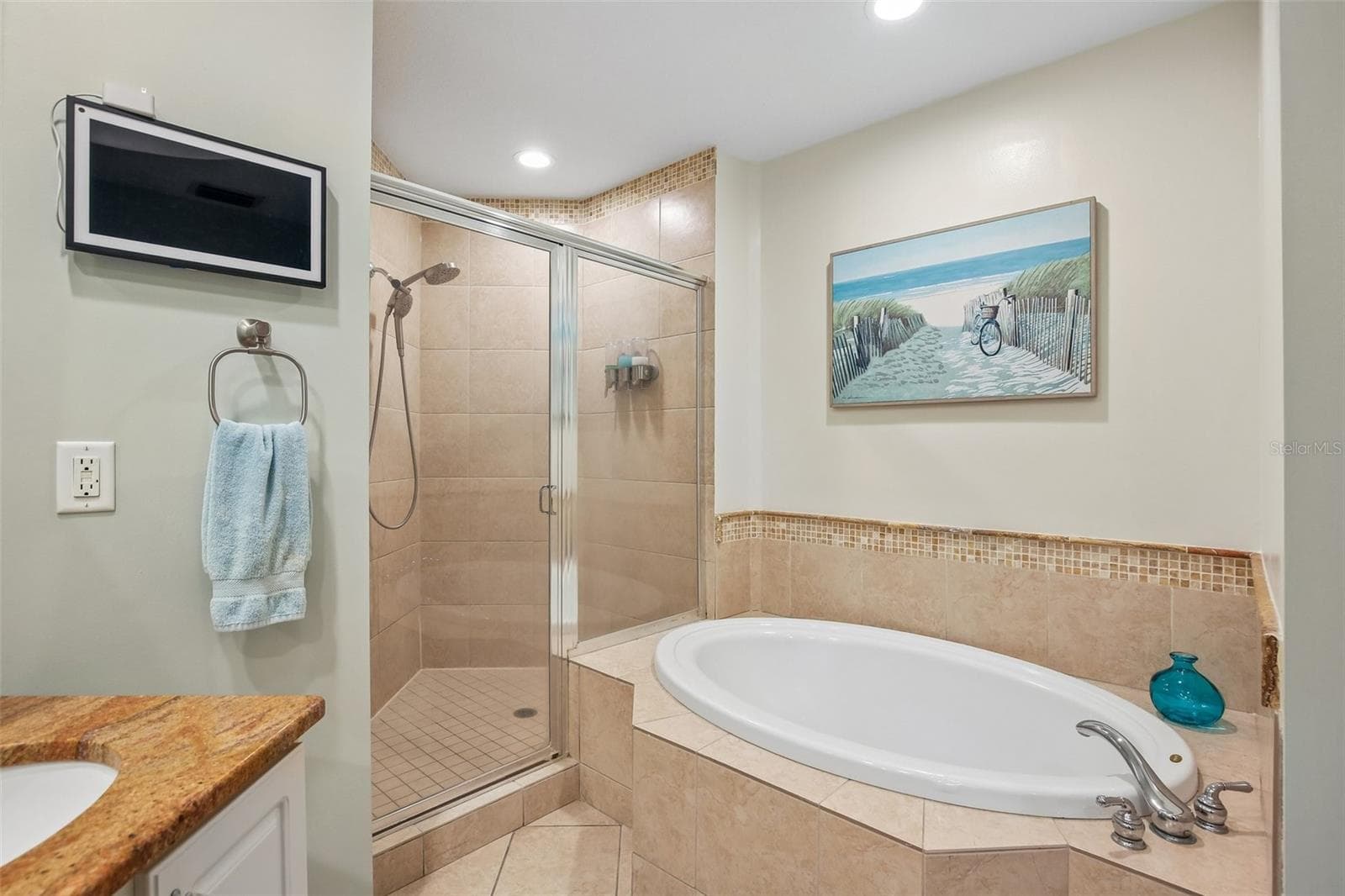 Condominium at 1209 E CUMBERLAND AVE #603, TAMPA, photo 24 of 45