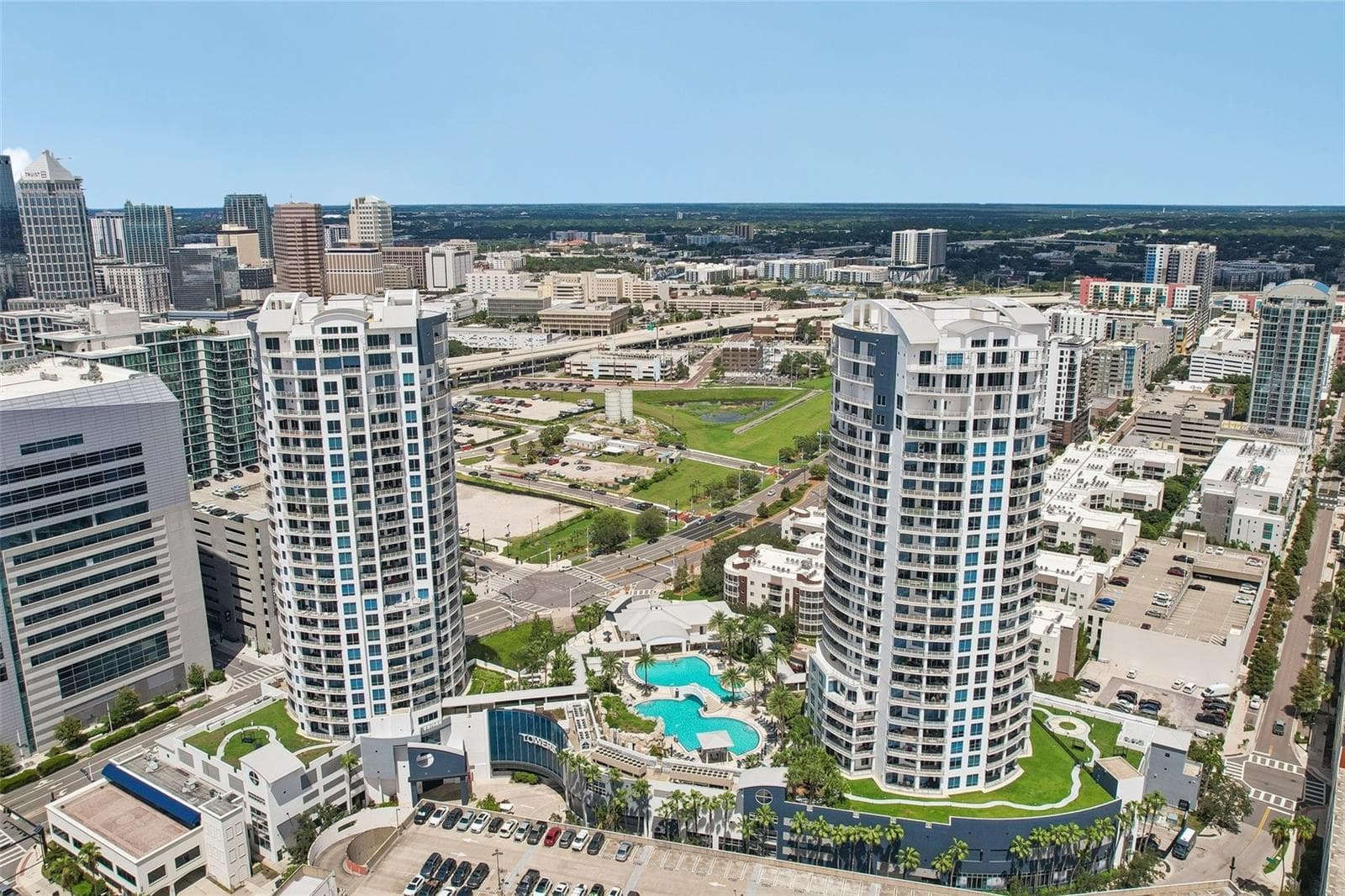 Condominium at 1209 E CUMBERLAND AVE #603, TAMPA, photo 39 of 45