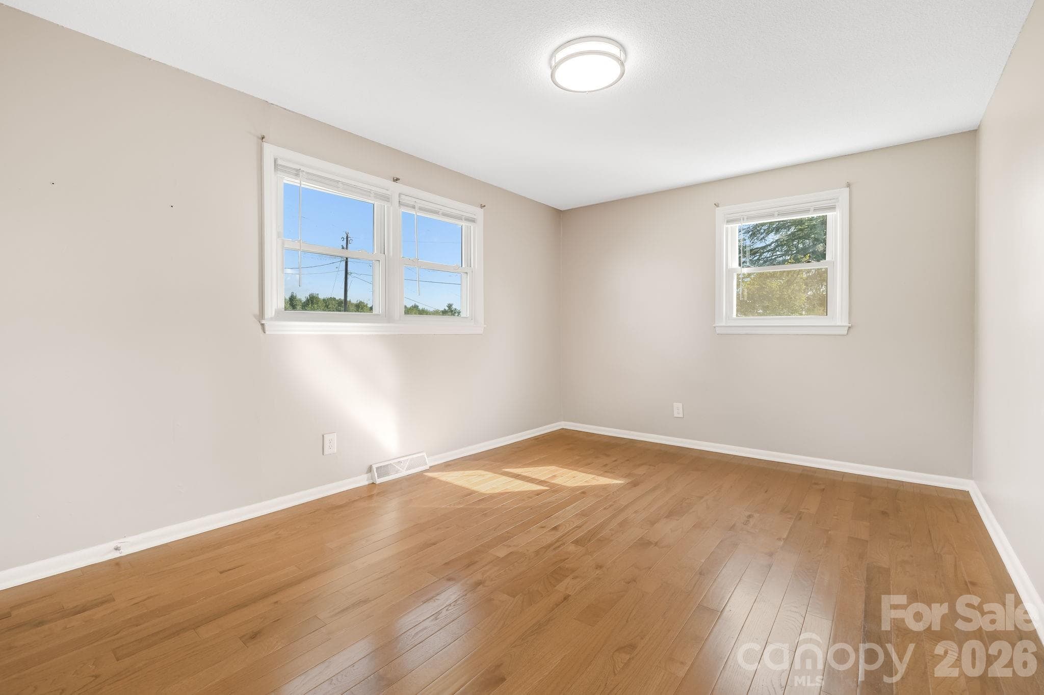 Front bedroom 2 - 409 Oak Street Extension, Forest City