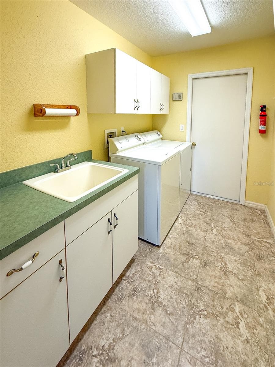 Single Family Residence at 8533 CORAL CREEK LOOP, HUDSON, photo 18 of 66