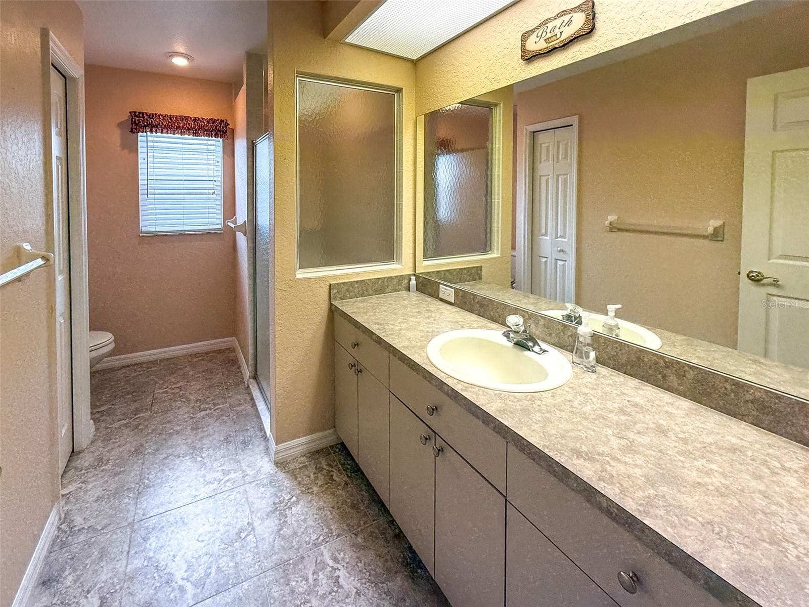 Single Family Residence at 8533 CORAL CREEK LOOP, HUDSON, photo 22 of 66