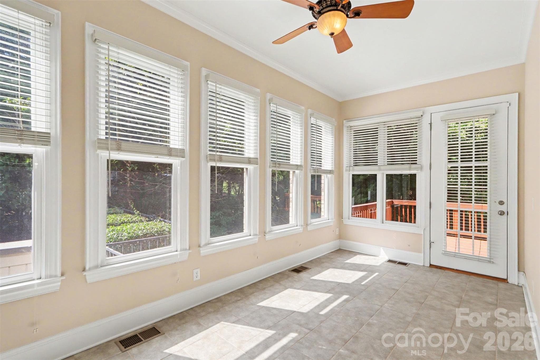 Single Family Residence at 11009 Emerald Wood Drive, Huntersville, photo 14 of 48