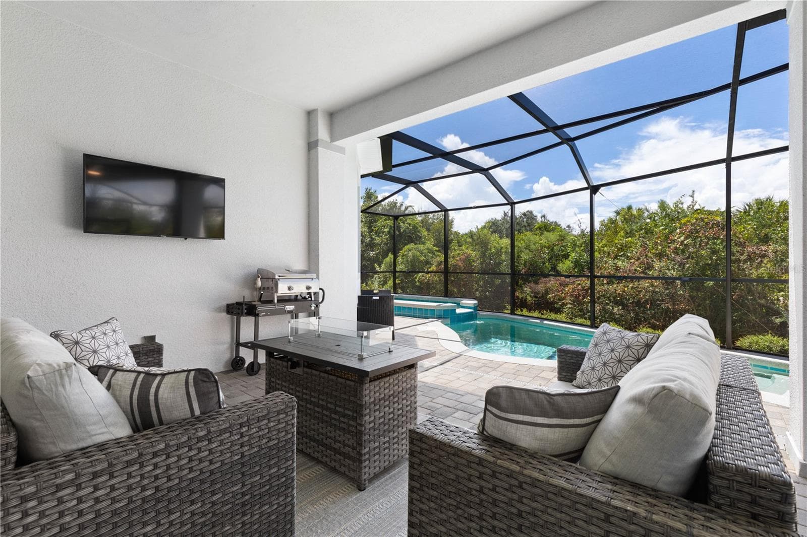 Outdoor living! - 23 OCEAN RIDGE BLVD N, PALM COAST