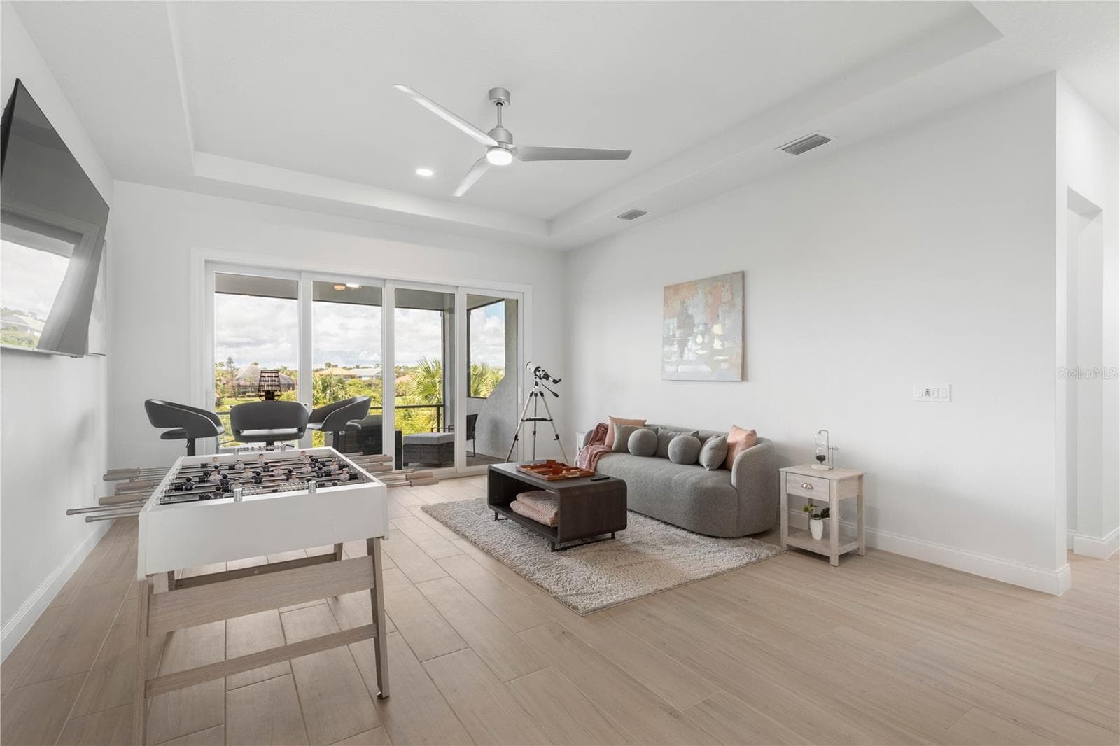 Open Loft with balcony - 23 OCEAN RIDGE BLVD N, PALM COAST