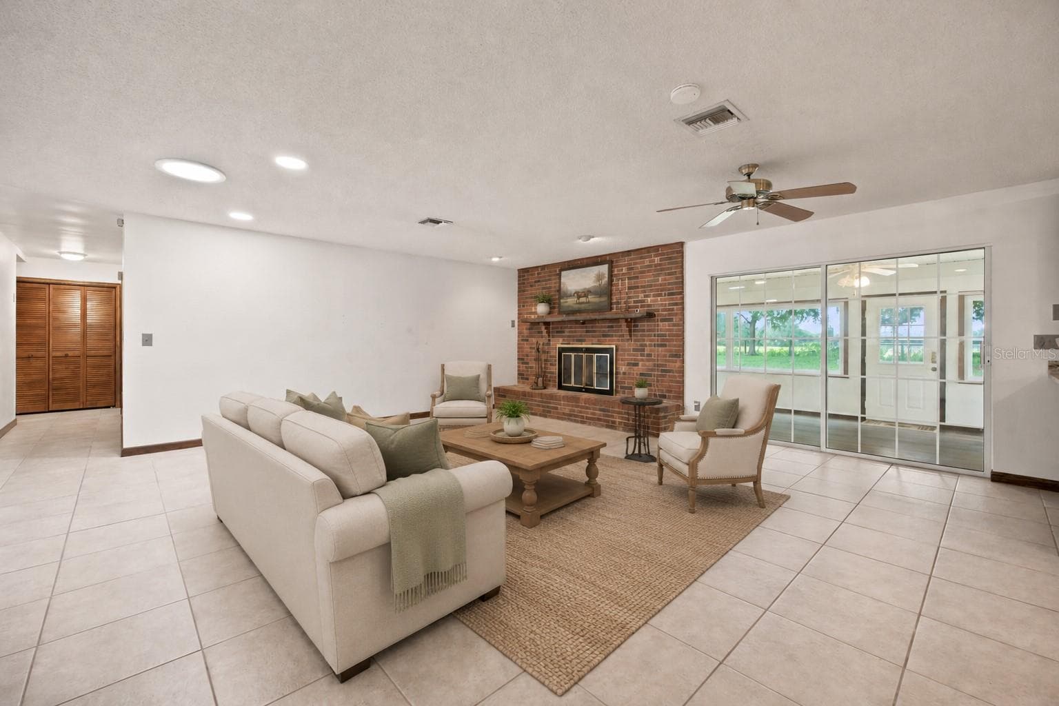 staged - 690 SW 165TH ST, OCALA