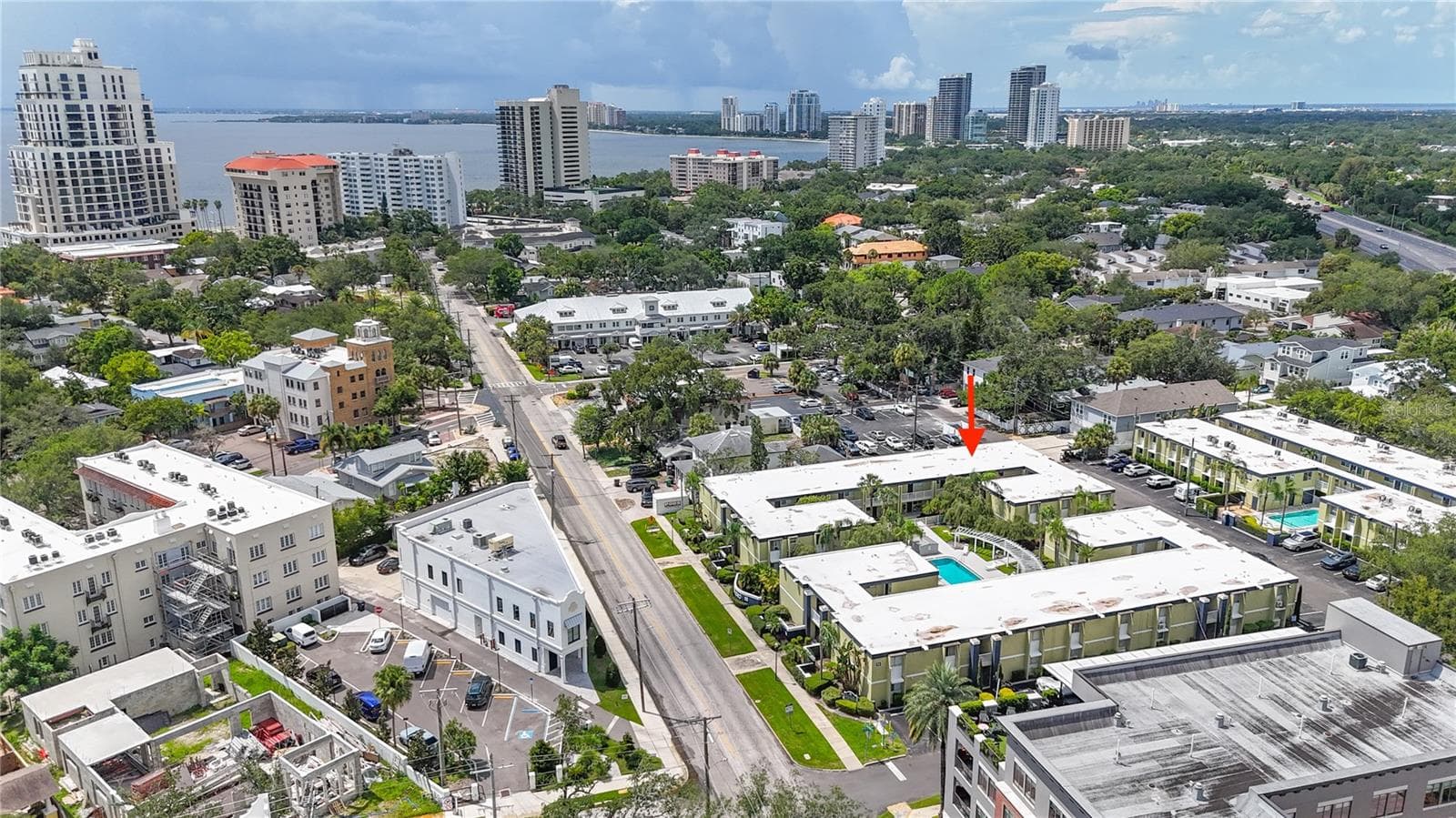 Condominium at 1301 S HOWARD AVE #B18, TAMPA, photo 4 of 28