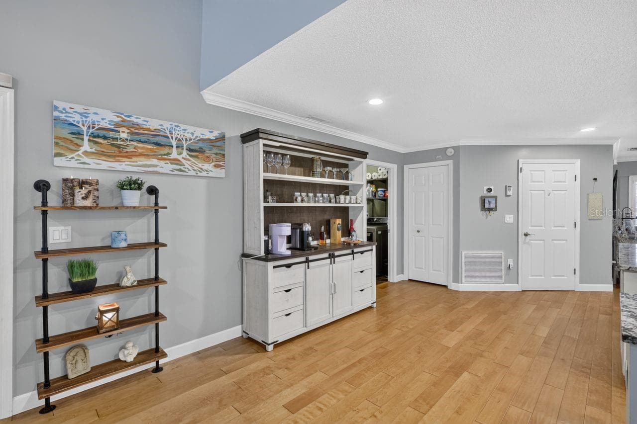 Single Family Residence at 4395 OAK VIEW DR, SARASOTA, photo 28 of 83