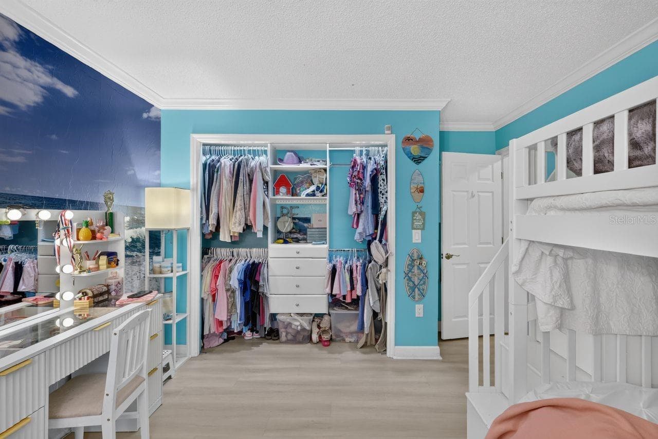 Bedroom - 4395 OAK VIEW DR, SARASOTA
