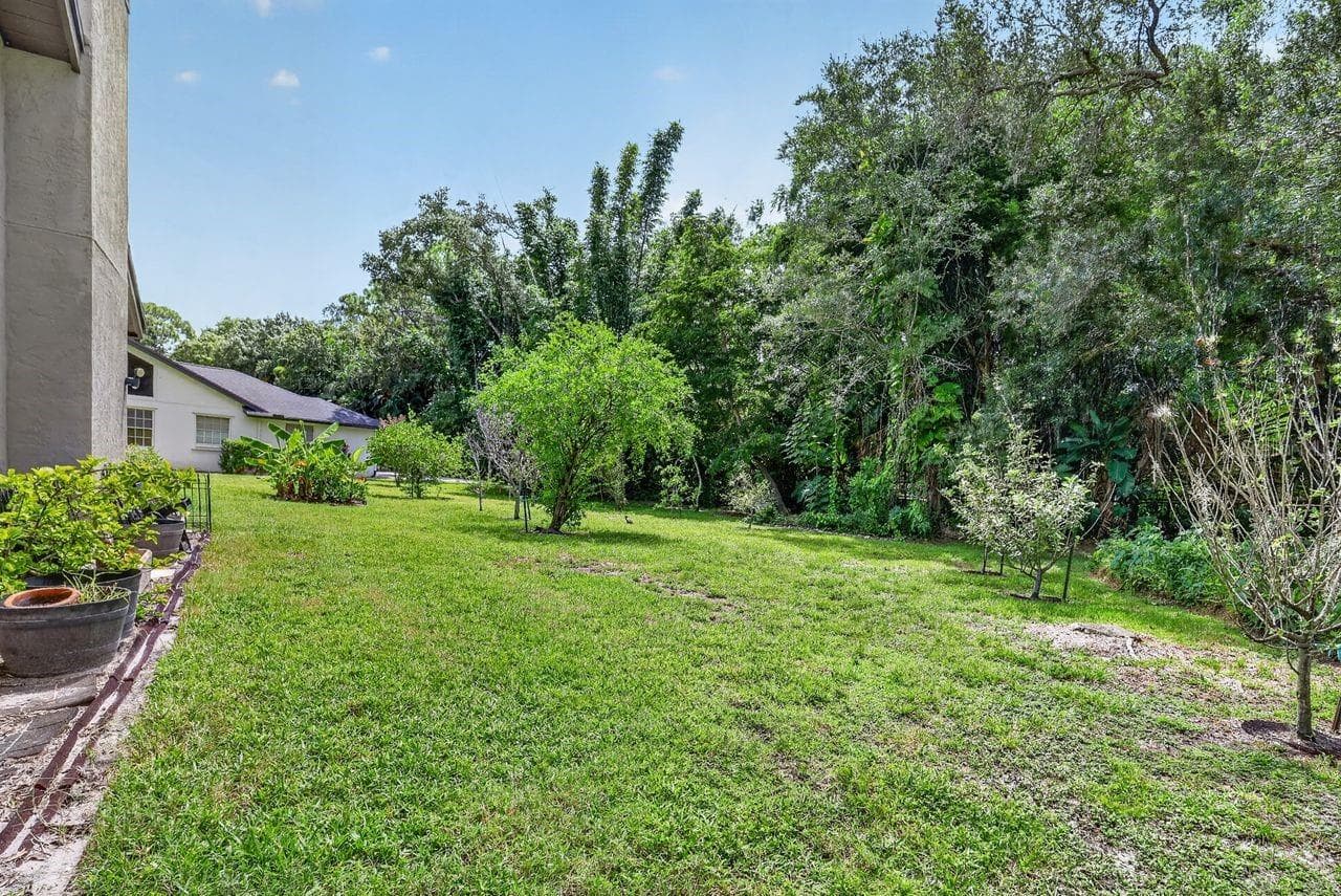 Single Family Residence at 4395 OAK VIEW DR, SARASOTA, photo 47 of 83
