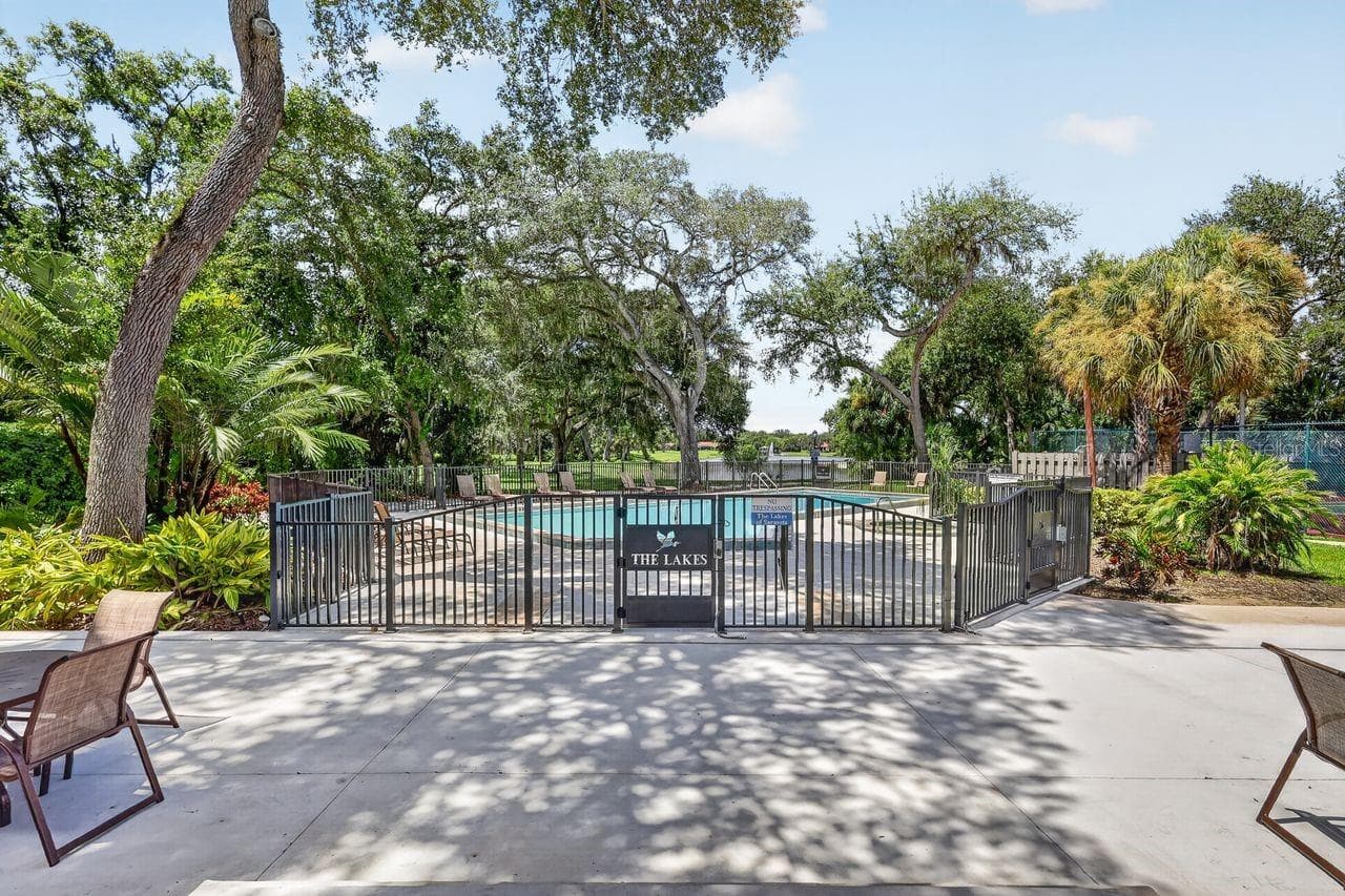 Single Family Residence at 4395 OAK VIEW DR, SARASOTA, photo 71 of 83