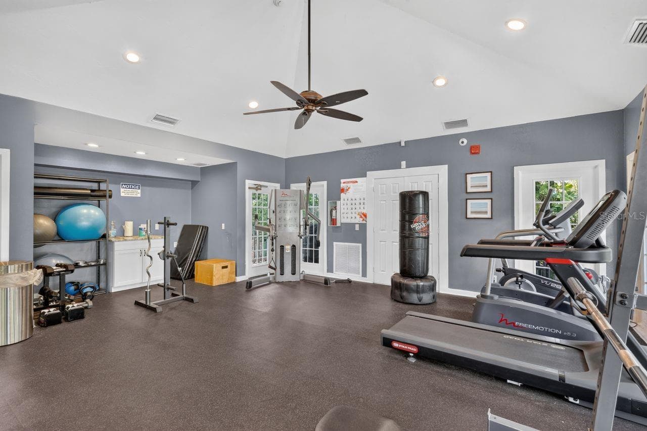 Single Family Residence at 4395 OAK VIEW DR, SARASOTA, photo 73 of 83