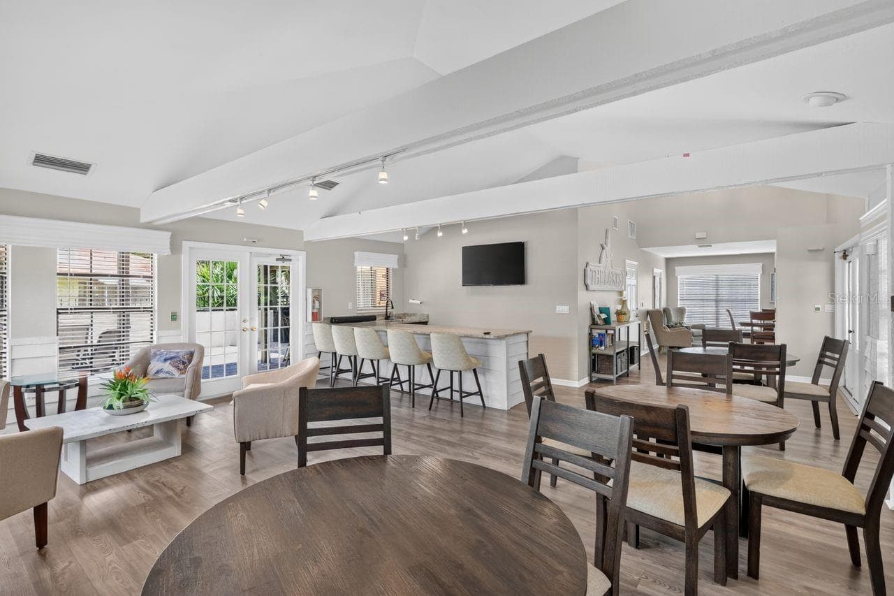 Single Family Residence at 4395 OAK VIEW DR, SARASOTA, photo 77 of 83