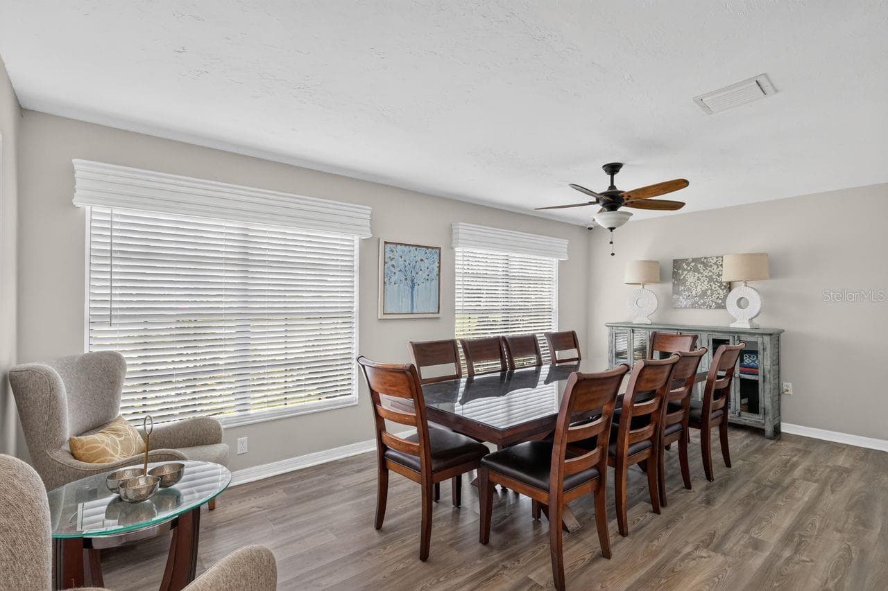 Single Family Residence at 4395 OAK VIEW DR, SARASOTA, photo 78 of 83