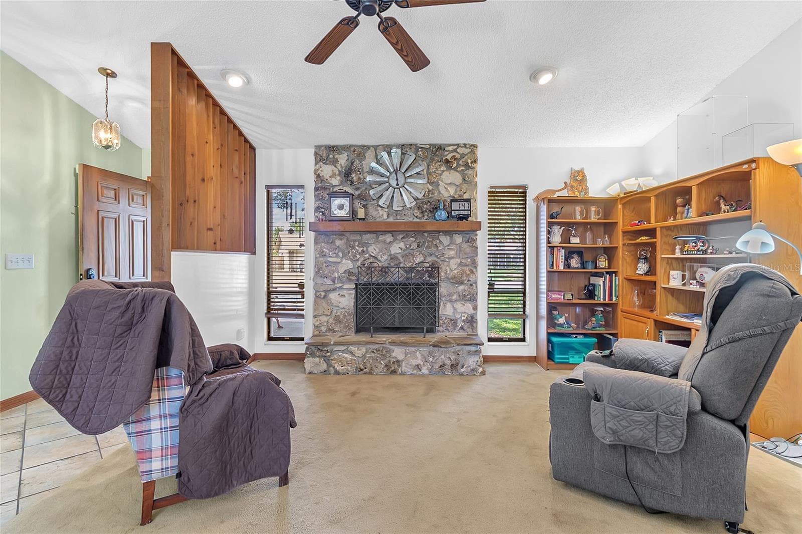 Single Family Residence at 221 ODHAM DR, SANFORD, photo 8 of 22